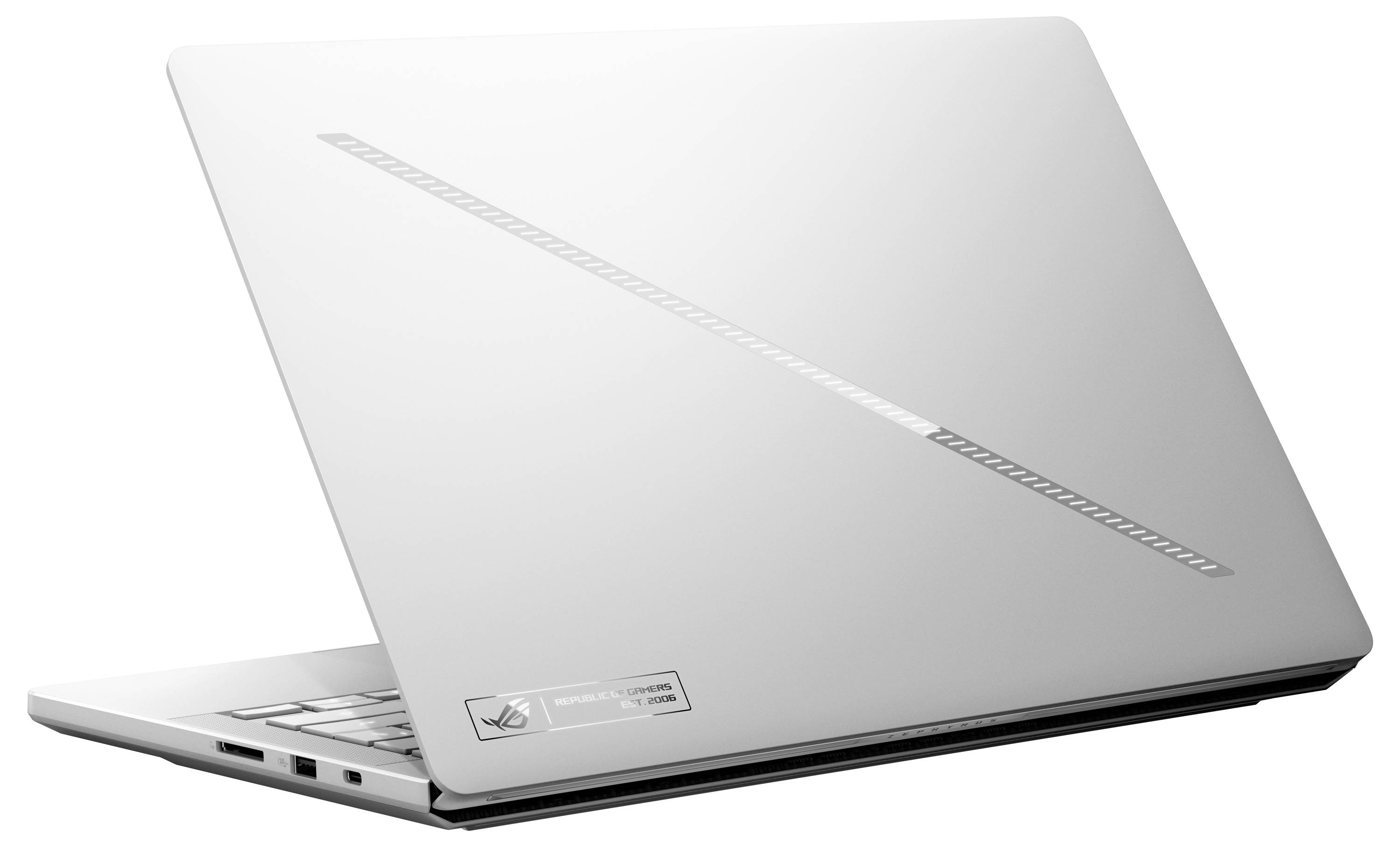 Silberner Laptop, geschlossen und in einem Winkel auf weißem Hintergrund dargestellt, mit einem diagonalen Akzentstreifen auf dem Deckel.