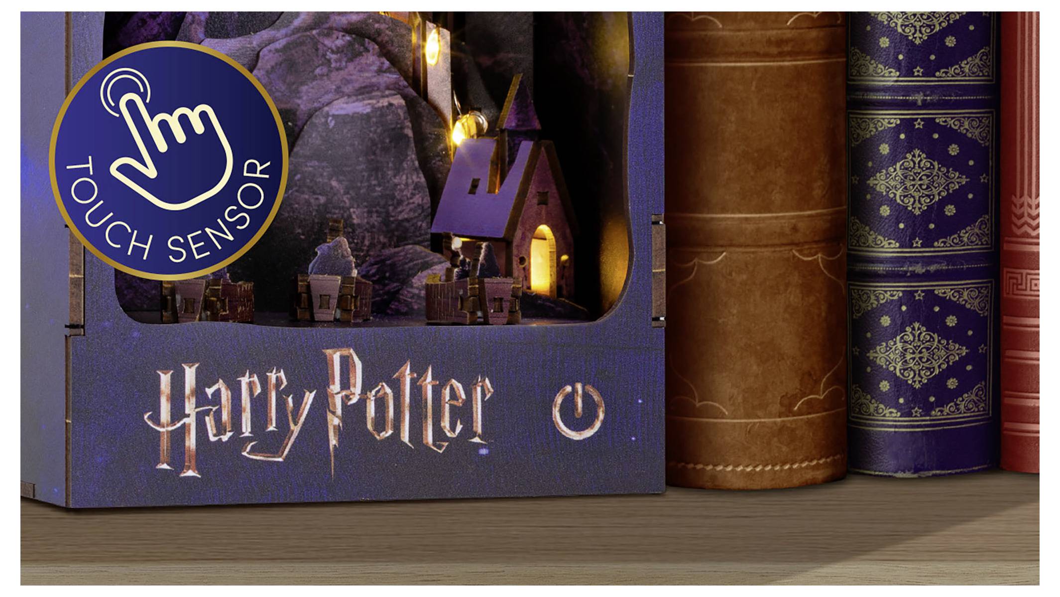 Revell Holz "Tiny Adventures - Harry Potter "Hogwarts Castle"" Book Nook