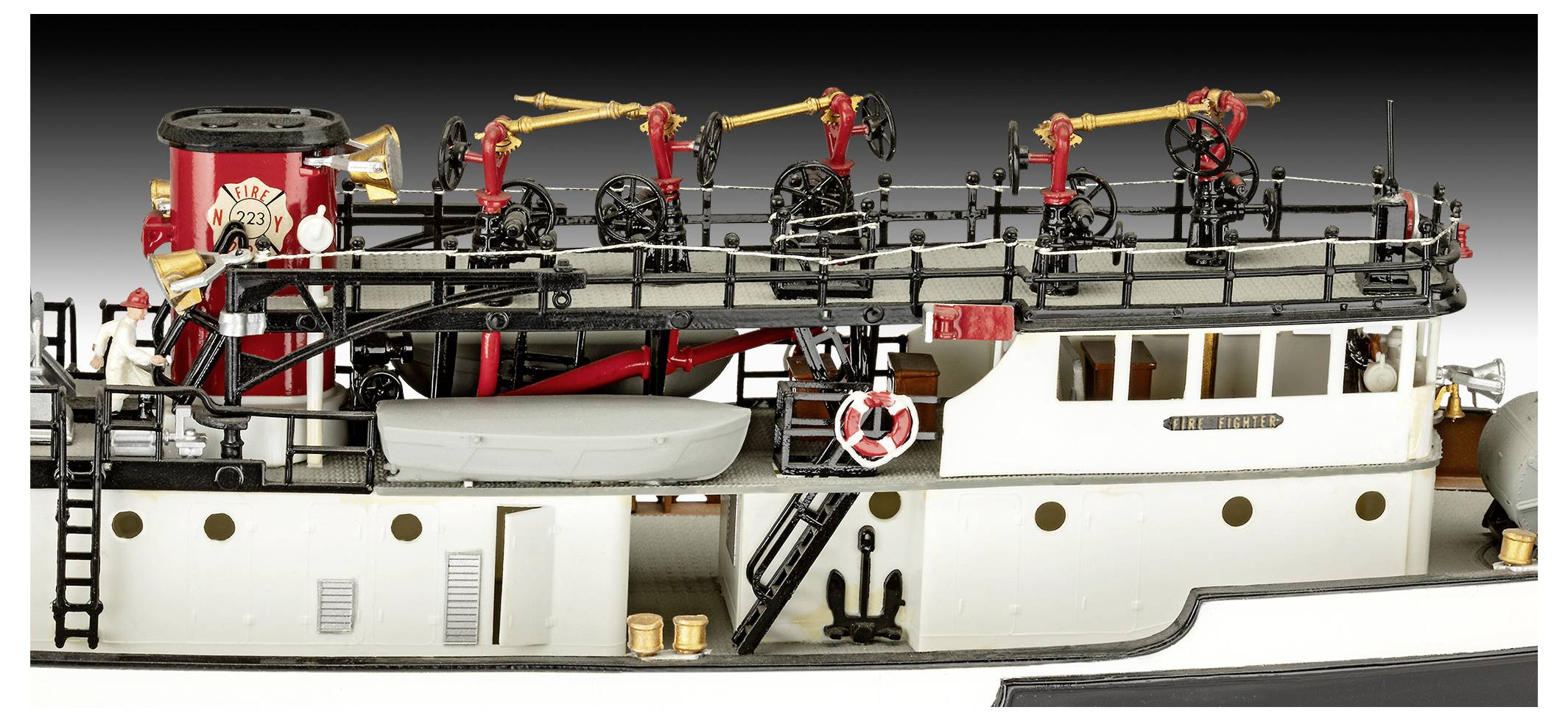 Revell 05197 "The Firefighter" Schiffsmodell Bausatz 1:87