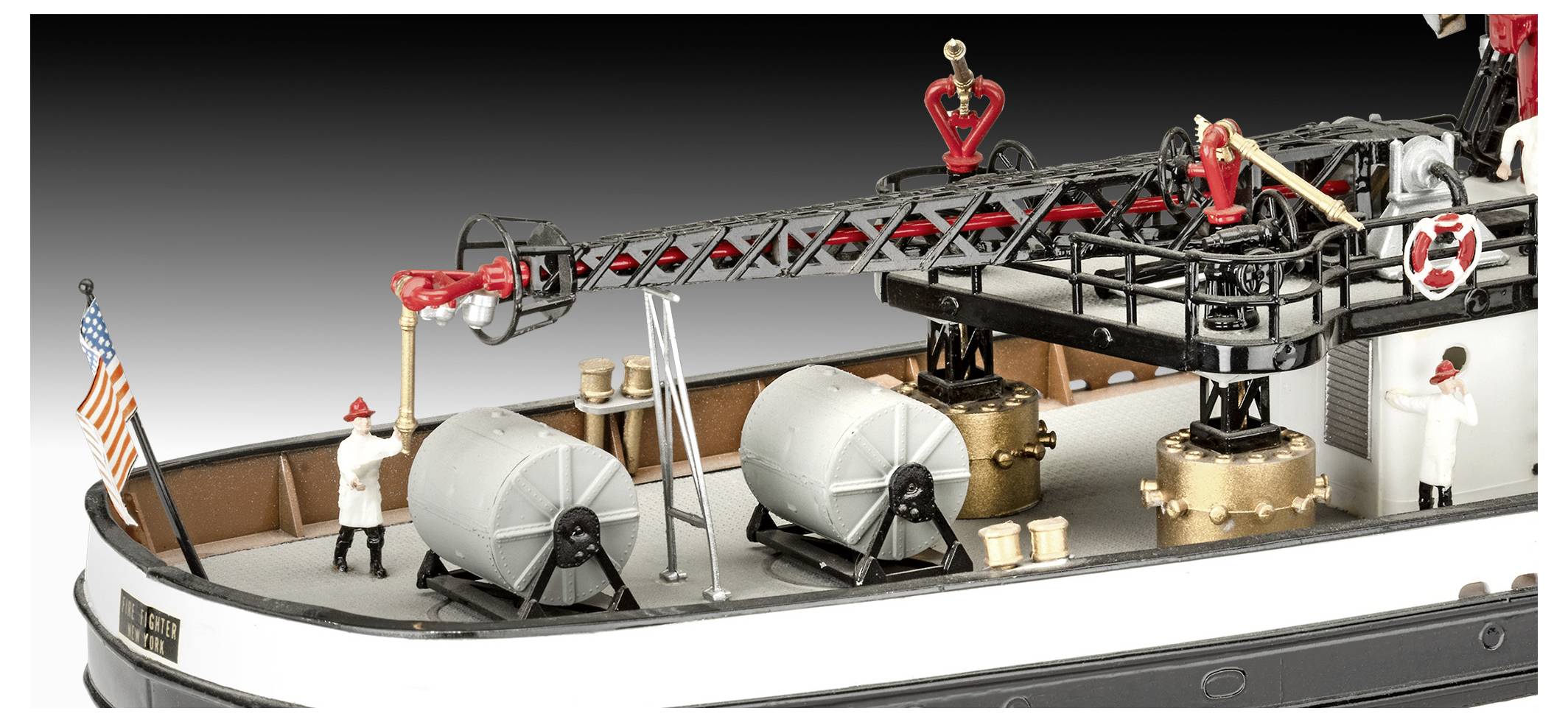 Revell 05197 "The Firefighter" Schiffsmodell Bausatz 1:87