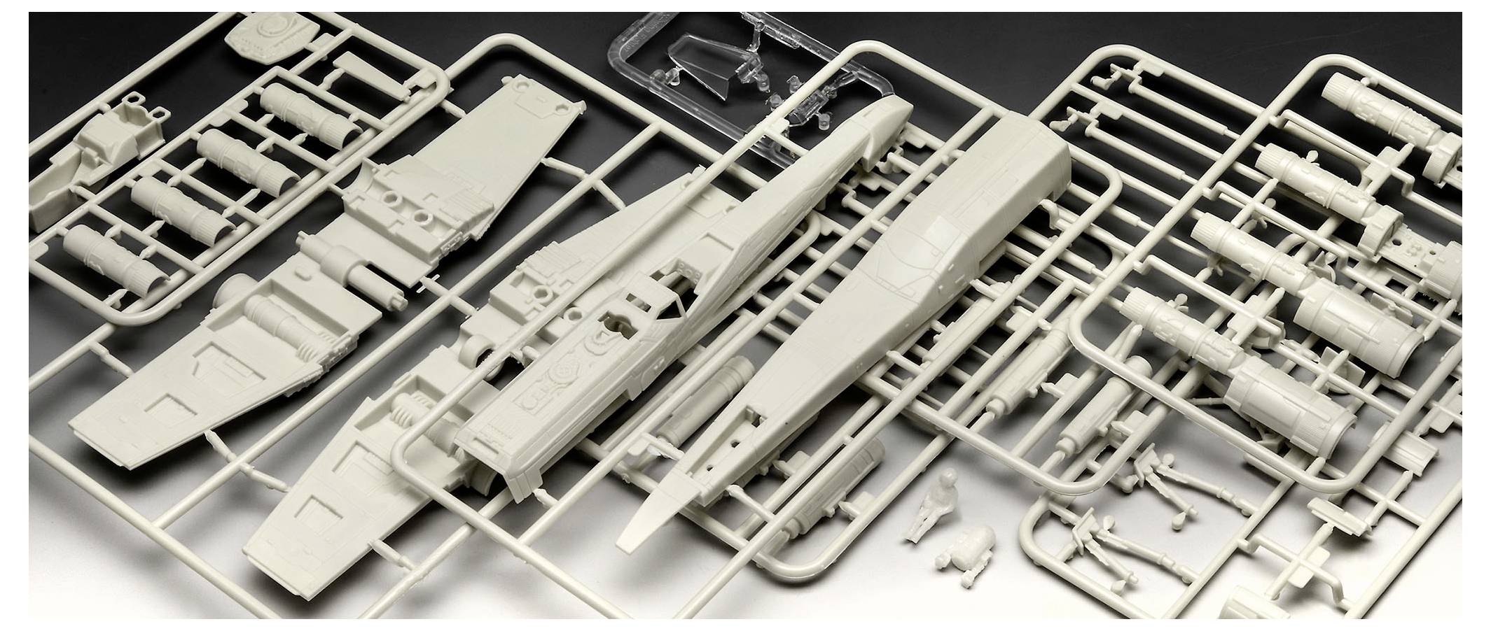 Revell 06791 "The Mandalorian: New Republic X-Wing Fighter" Raumfahrtmodell Bausatz 1:57