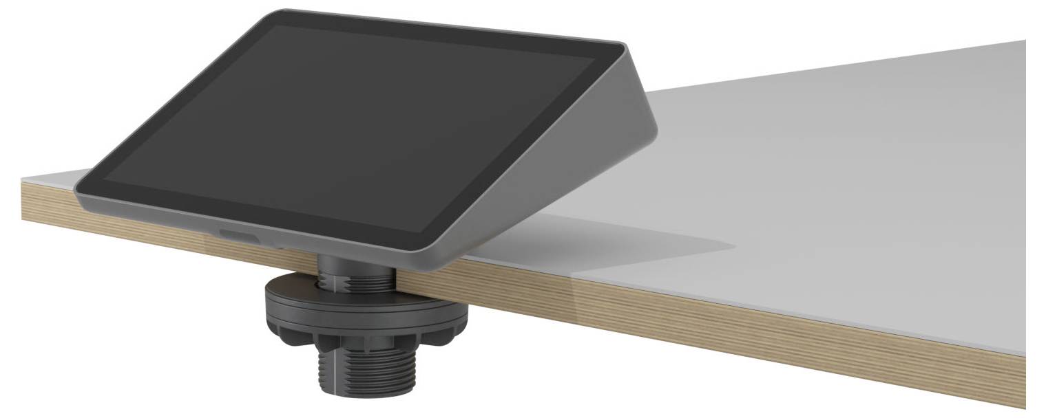 Schwarze verstellbare Schreibtisch-Grommet-Halterung, die eine geneigte Tablet- oder Monitorhalterung an der Tischkante hält.