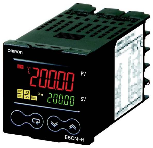 Omron E5CN-H digitales Temperaturregler mit PV 200,0°C in Rot und SV 200,0 in Grün angezeigt, mit vorderen Bedientasten.