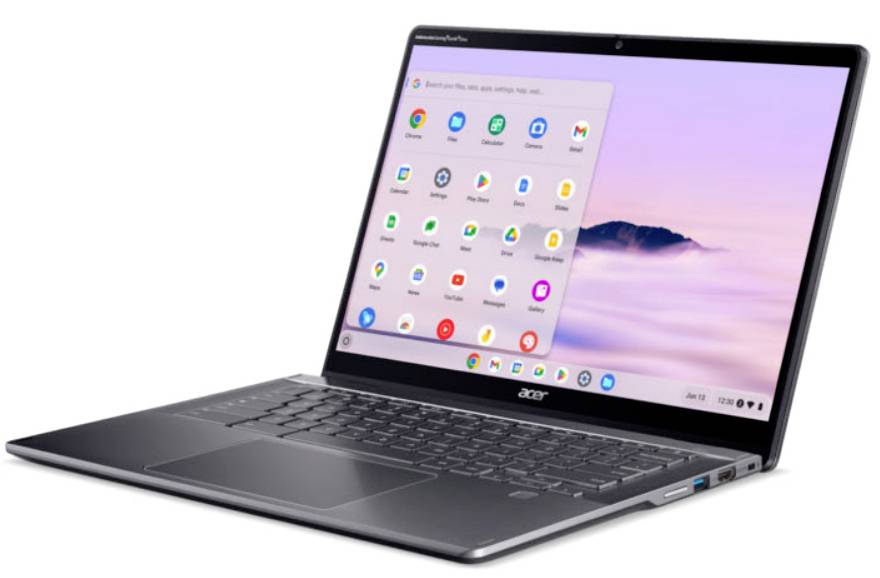 Ein schwarzer Acer-Laptop, der in einem Winkel geöffnet ist und einen Chrome OS App Launcher über einer rosa Himmel-Tapete anzeigt.