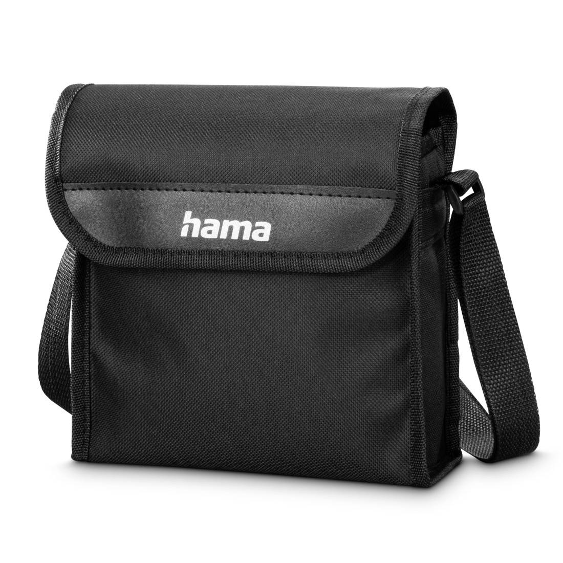 Schwarze Hama-Schultertasche mit Klappeabschluss und verstellbarem Riemen, vor weißem Hintergrund gezeigt.