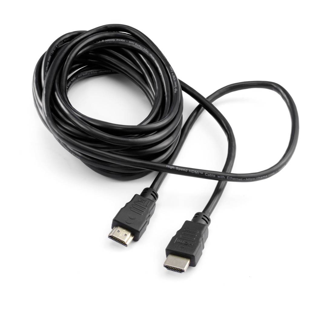 Aufgerolltes schwarzes HDMI-Kabel mit zwei männlichen Anschlüssen auf weißem Hintergrund.