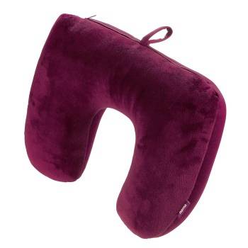 Violettes U-förmiges Reisenickkissen aus Plüschstoff, dargestellt auf weißem Hintergrund.