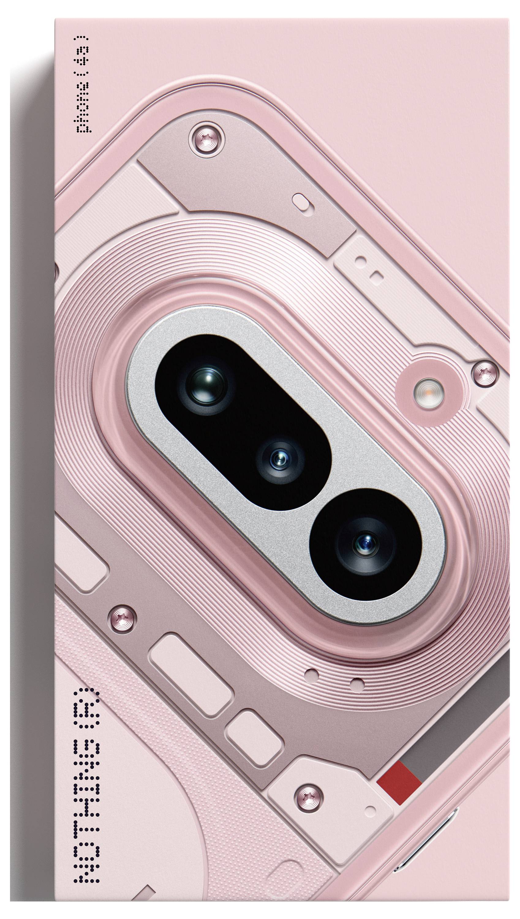 Nahaufnahme der Rückseite eines rosa Smartphones mit einem Dual-Kamera-Modul und metallischen Designdetails, auf der das Wort „Nothing" entlang der Kante gedruckt ist.