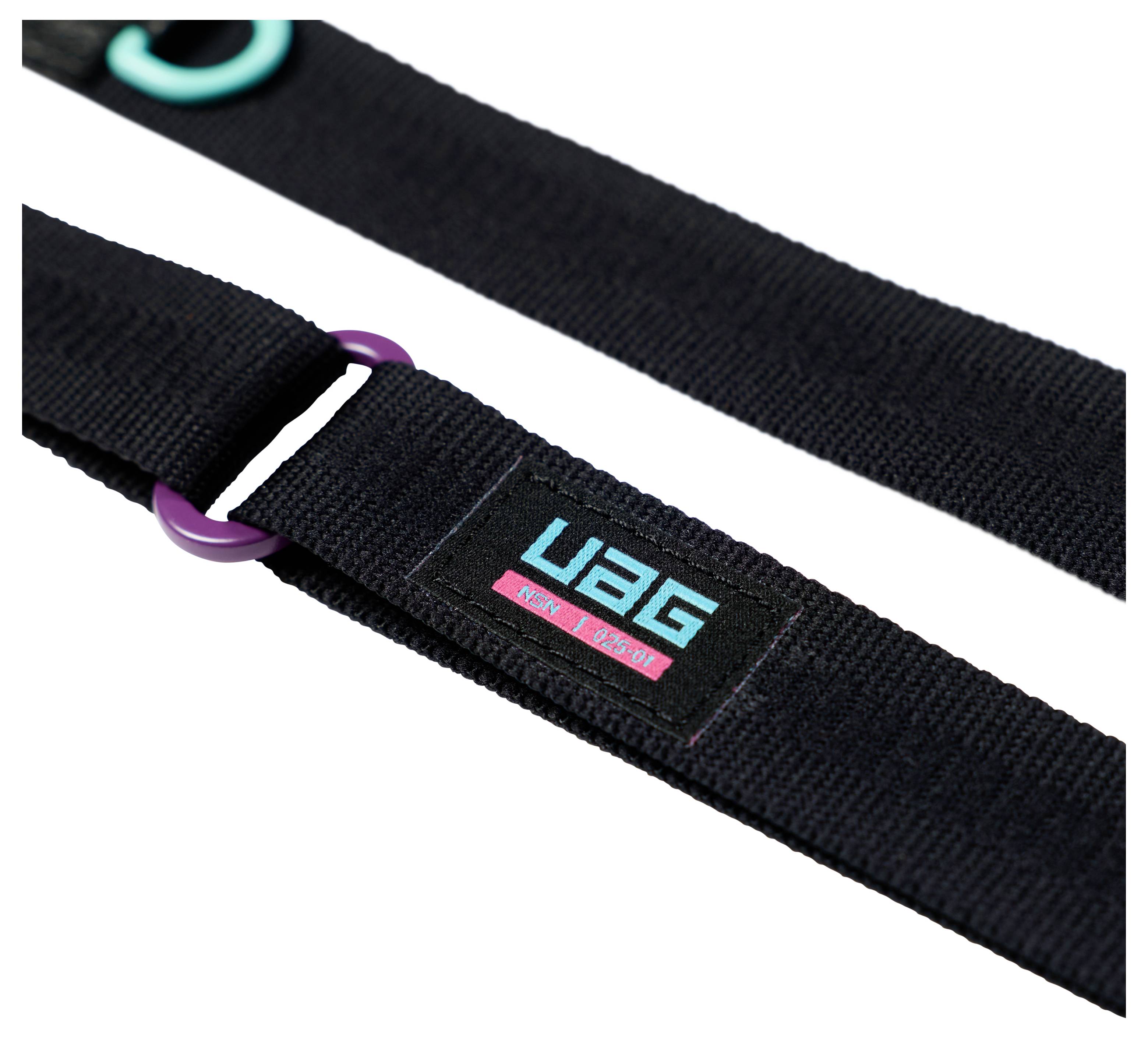 Schwarzer verstellbarer Riemen mit einem lila Ring und einem cyan-rosa „UAG