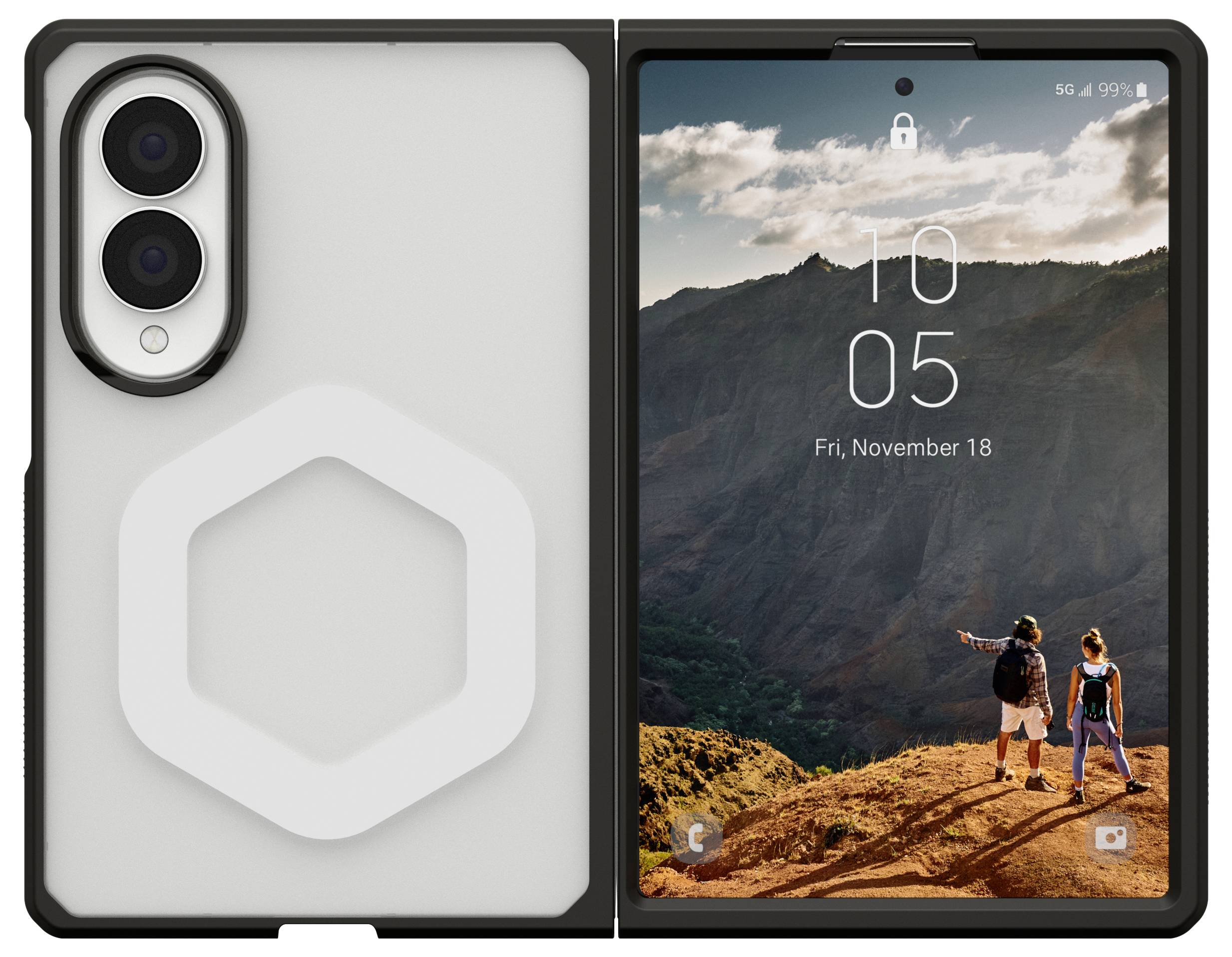 Faltbares Smartphone, offen dargestellt, mit einem Kameramodul auf der Rückseite auf der linken Seite und einem Sperrbildschirm auf der rechten Seite, der 10:05 Uhr, Freitag, 18. November und einen Wanderhintergrund anzeigt.