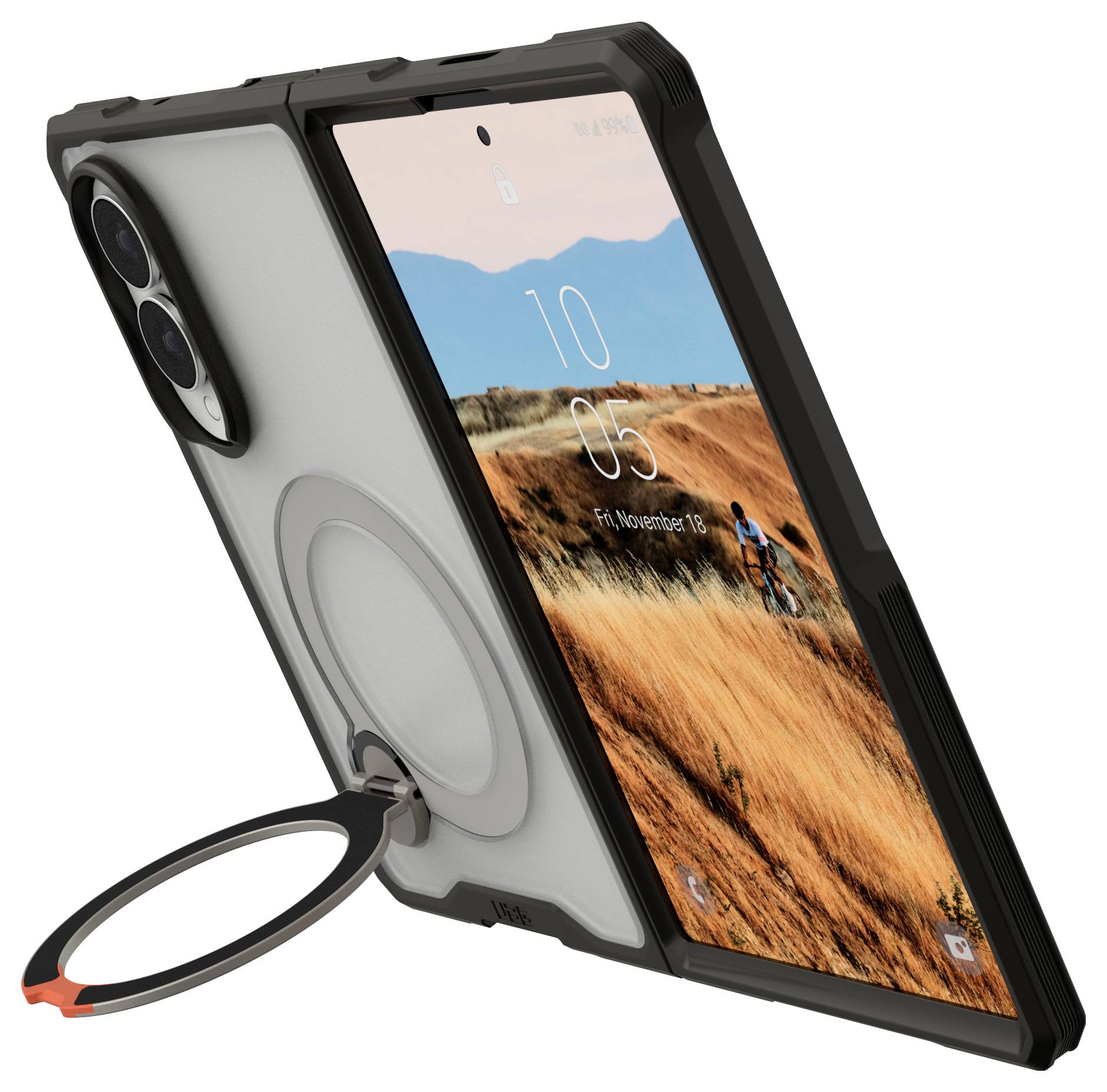 Schwarze robuste Smartphone-Schutzhülle mit integriertem Ringständer und rückseitiger MagSafe-ähnlicher Kreismontage, angewinkelt gezeigt mit aktiviertem Telefondisplay und geöffnetem Ständer.