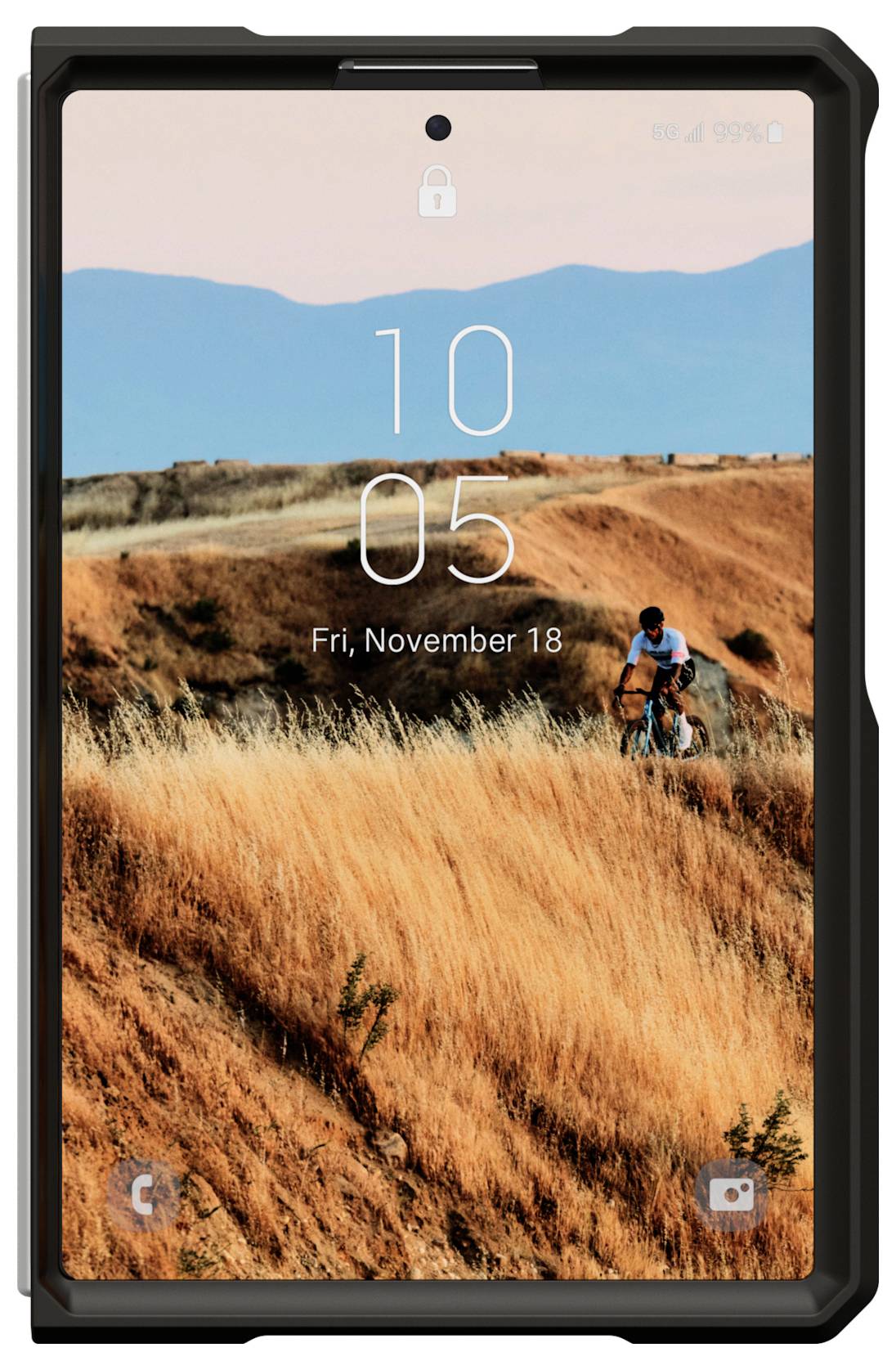 Sperrbildschirm auf einem Tablet, der einen Radfahrer zeigt, der bei Sonnenuntergang durch orangefarbene Grashügel fährt, mit der Uhrzeit 10:05 und dem Datum Fr., 18. November.
