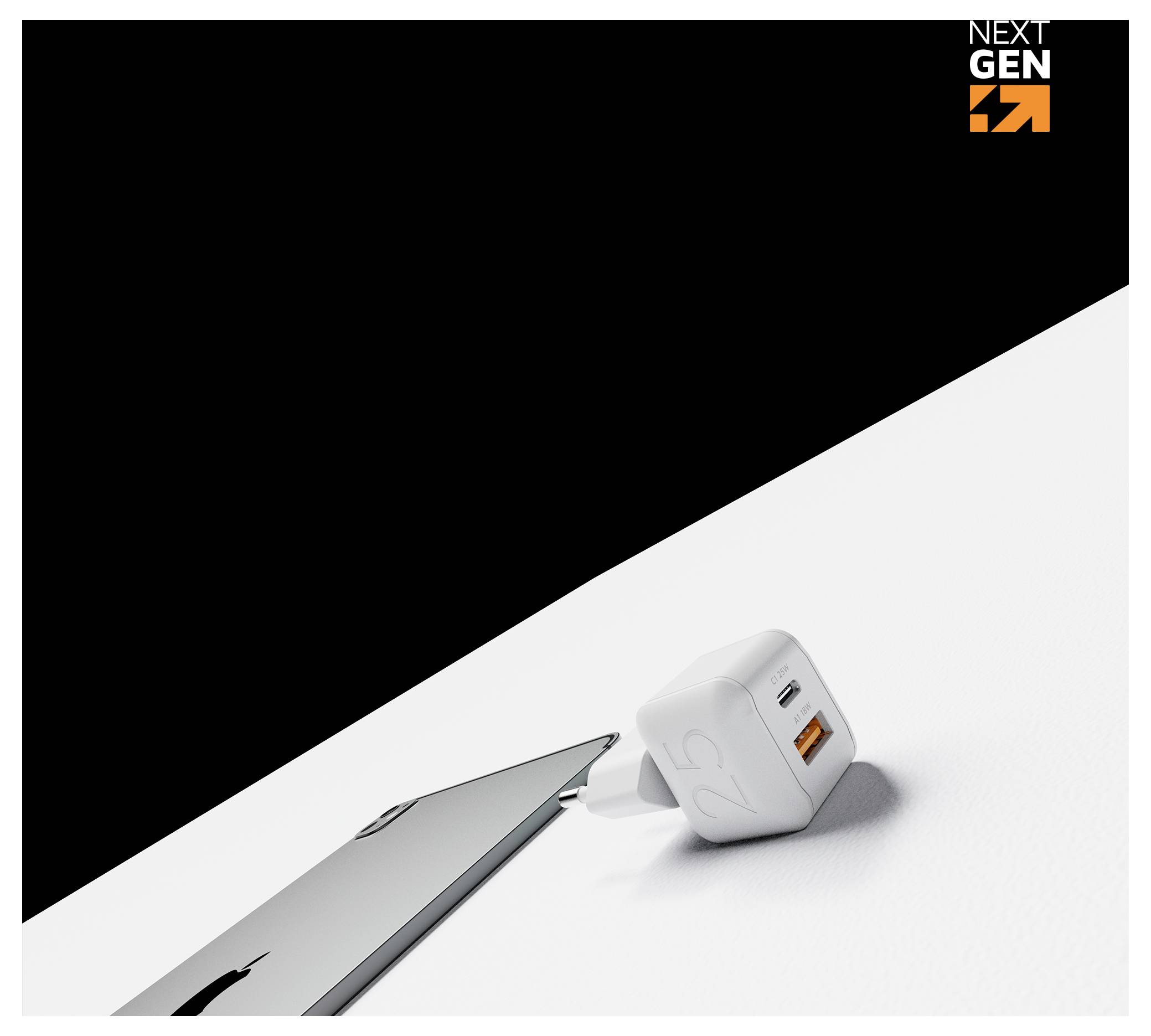 Weißes USB-Wandladegerät mit orangefarbenem Anschluss neben einem Smartphone auf einer weißen Oberfläche unter einer schwarz-weißen 