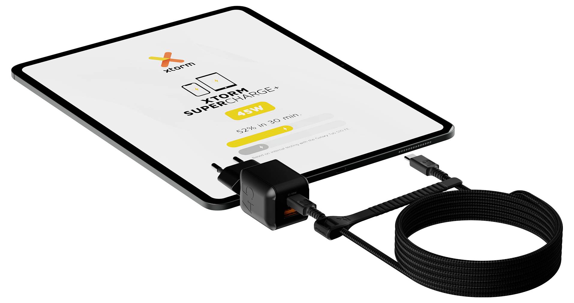 Tablet wird mit einem magnetischen Dock geladen, das mit einem spiralförmigen USB-C-Kabel verbunden ist; der Bildschirm zeigt „STORM SURGE PROTECTOR