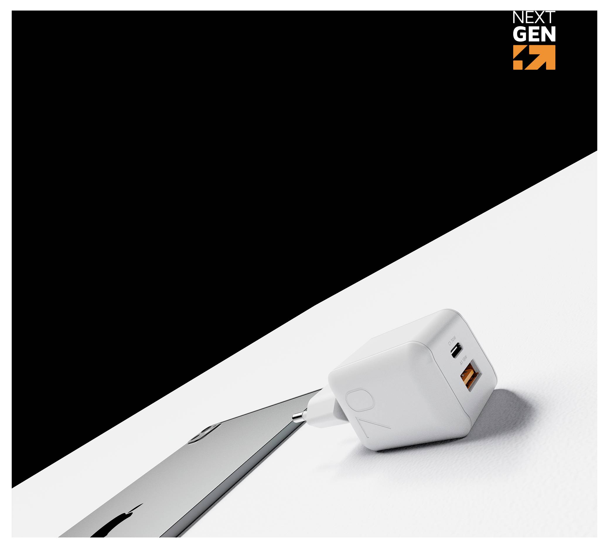 Weißer würfelförmiger USB-Ladegerät, das in ein Smartphone eingesteckt ist, mit dem Logo „NEXT GEN