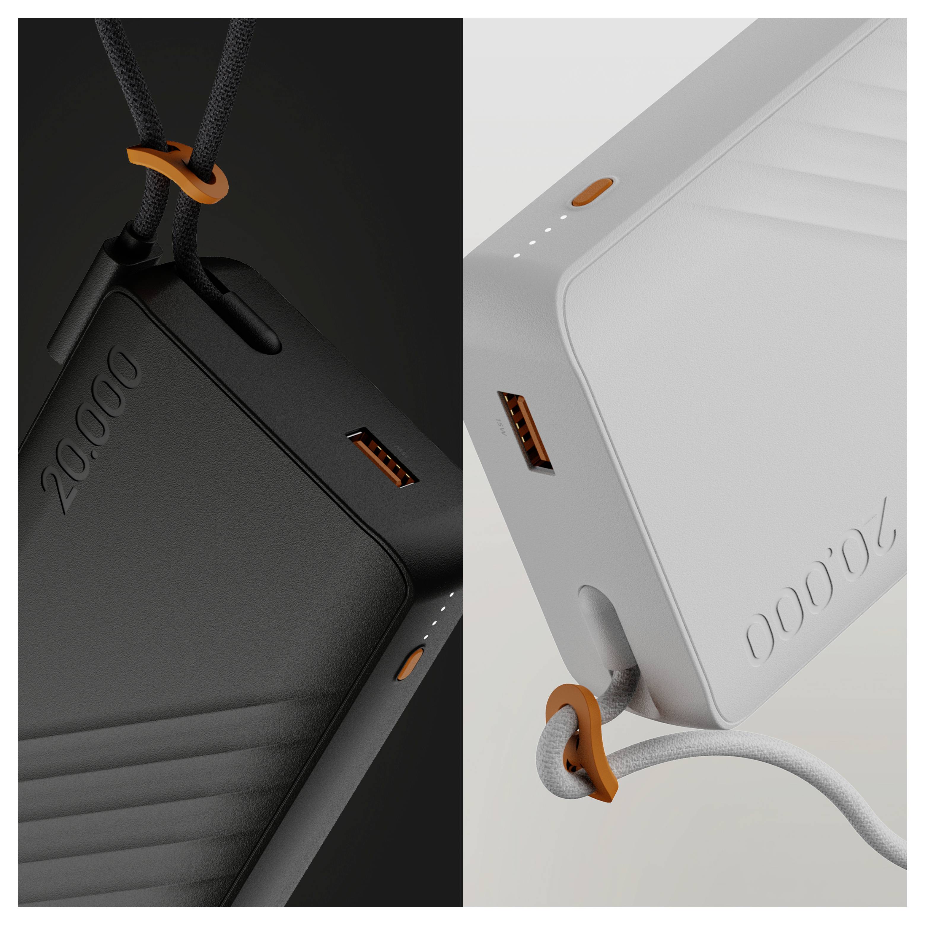 Geteiltes Bild, das eine schwarze und eine weiße tragbare Powerbank mit orangefarbenen Akzenten zeigt, jeweils mit USB-Anschlüssen und einem angebrachten geflochtenen Ladekabel.