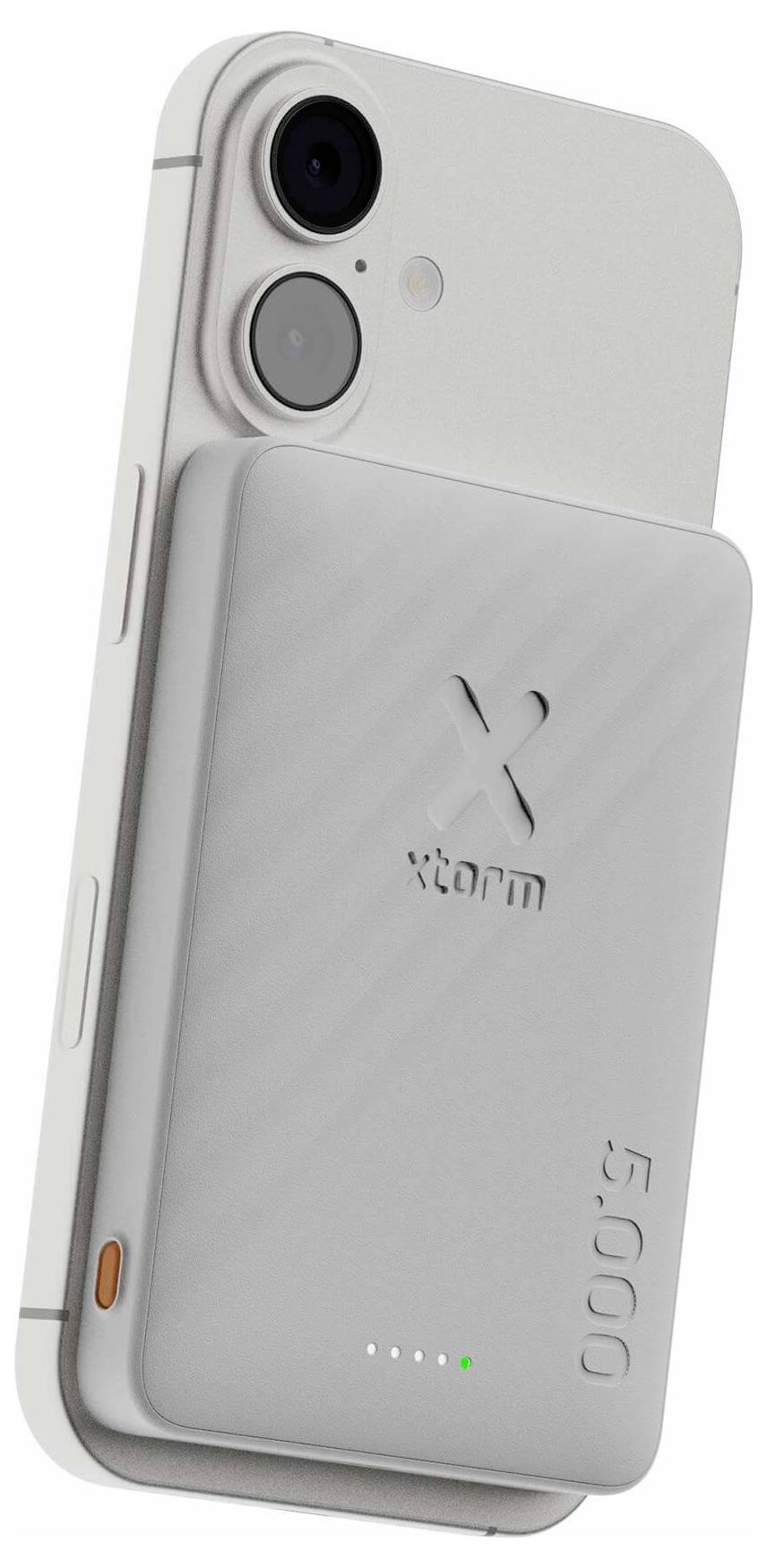 Smartphone mit einer großen silbernen magnetischen Powerbank auf der Rückseite angebracht, mit der Beschriftung 