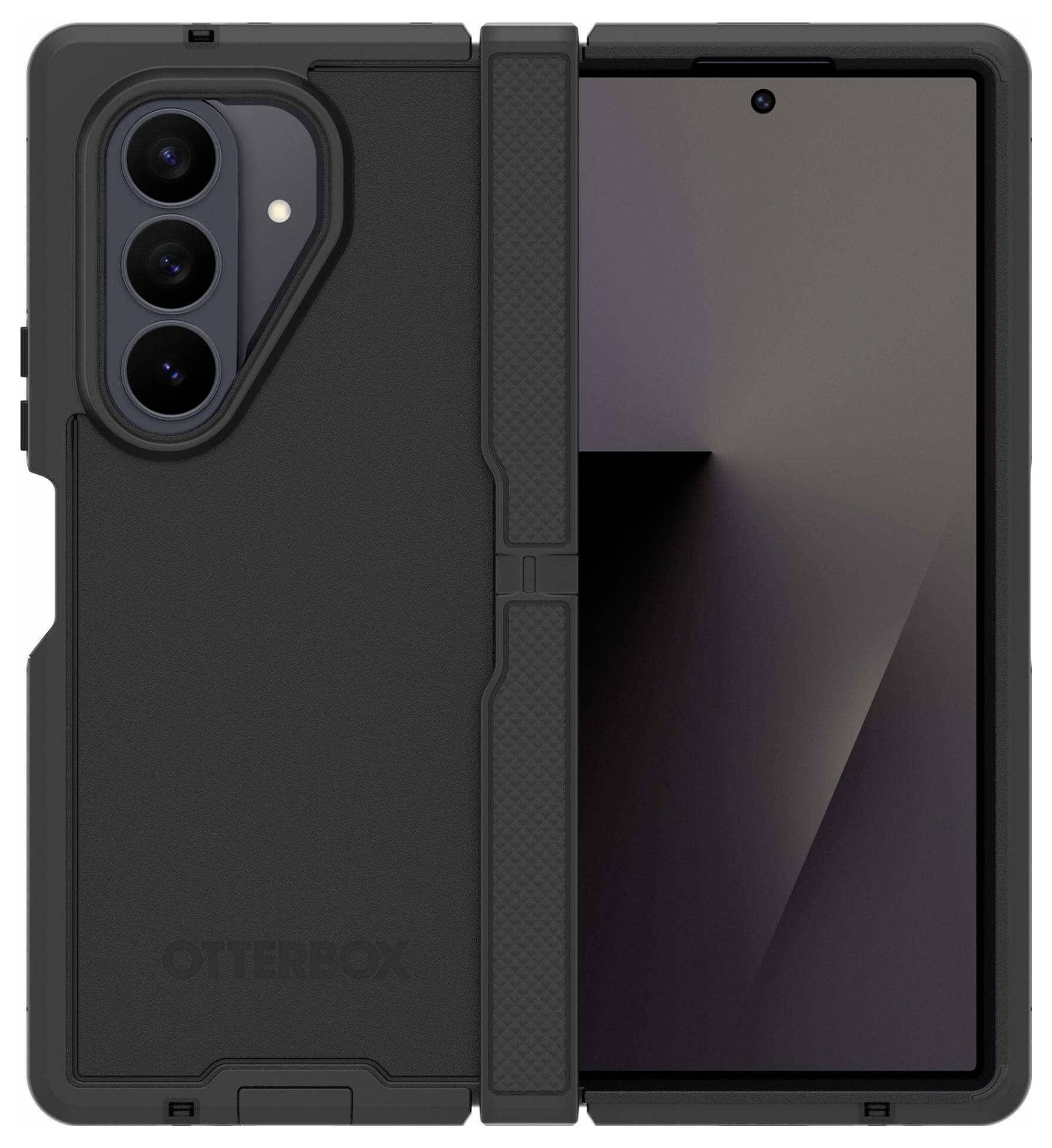 Schwarze OtterBox-ähnliche Schutzhülle für Smartphones, geöffnet dargestellt, mit sichtbarem Smartphone-Display und dreifachem Kameraausschnitt auf der Rückseite.