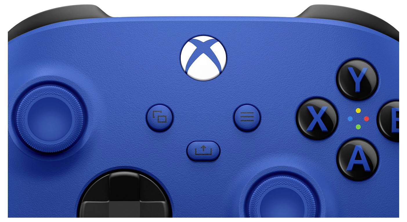 Nahaufnahme eines blauen Xbox-Spielcontrollers mit sichtbarem Xbox-Logo, Analogsticks, D-Pad und A-, B-, X-, Y-Tasten.