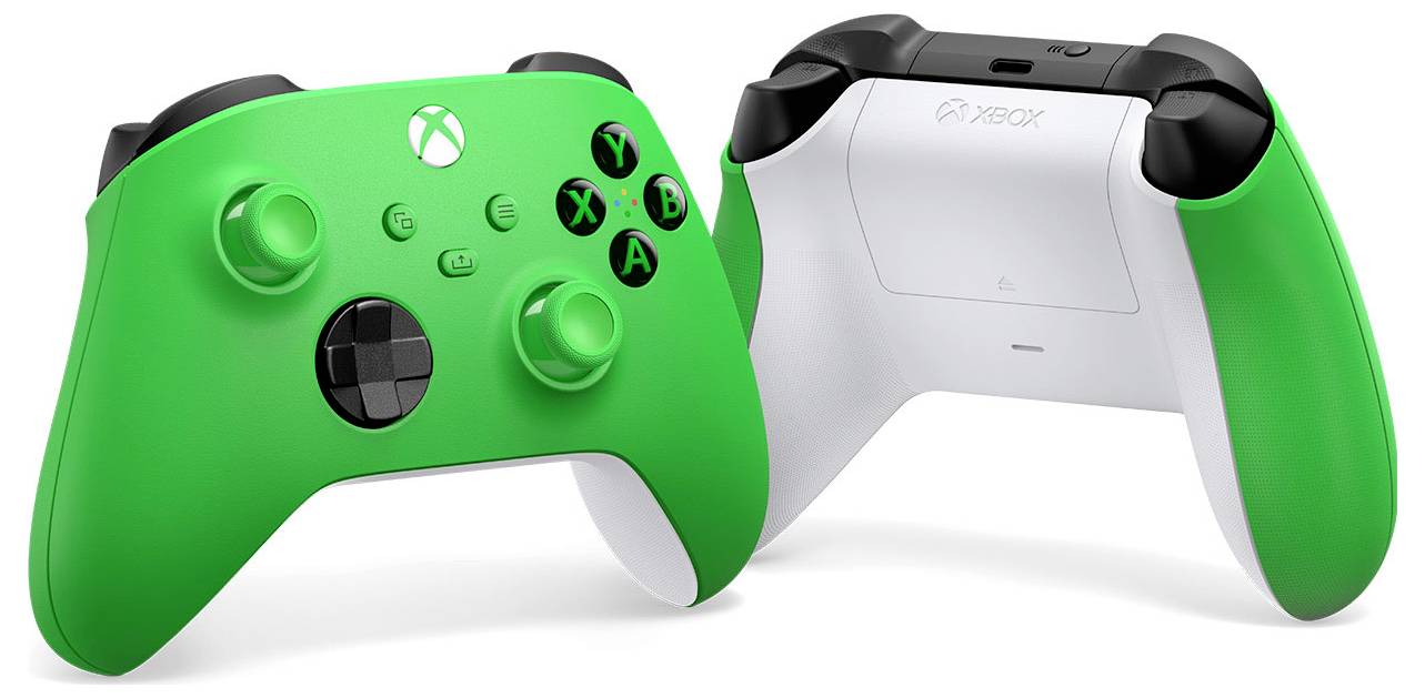 Zwei Ansichten eines Xbox-ähnlichen Spielcontrollers, von vorne und von hinten gezeigt, mit leuchtend grünen Griffen und schwarzweißem Gehäuse.