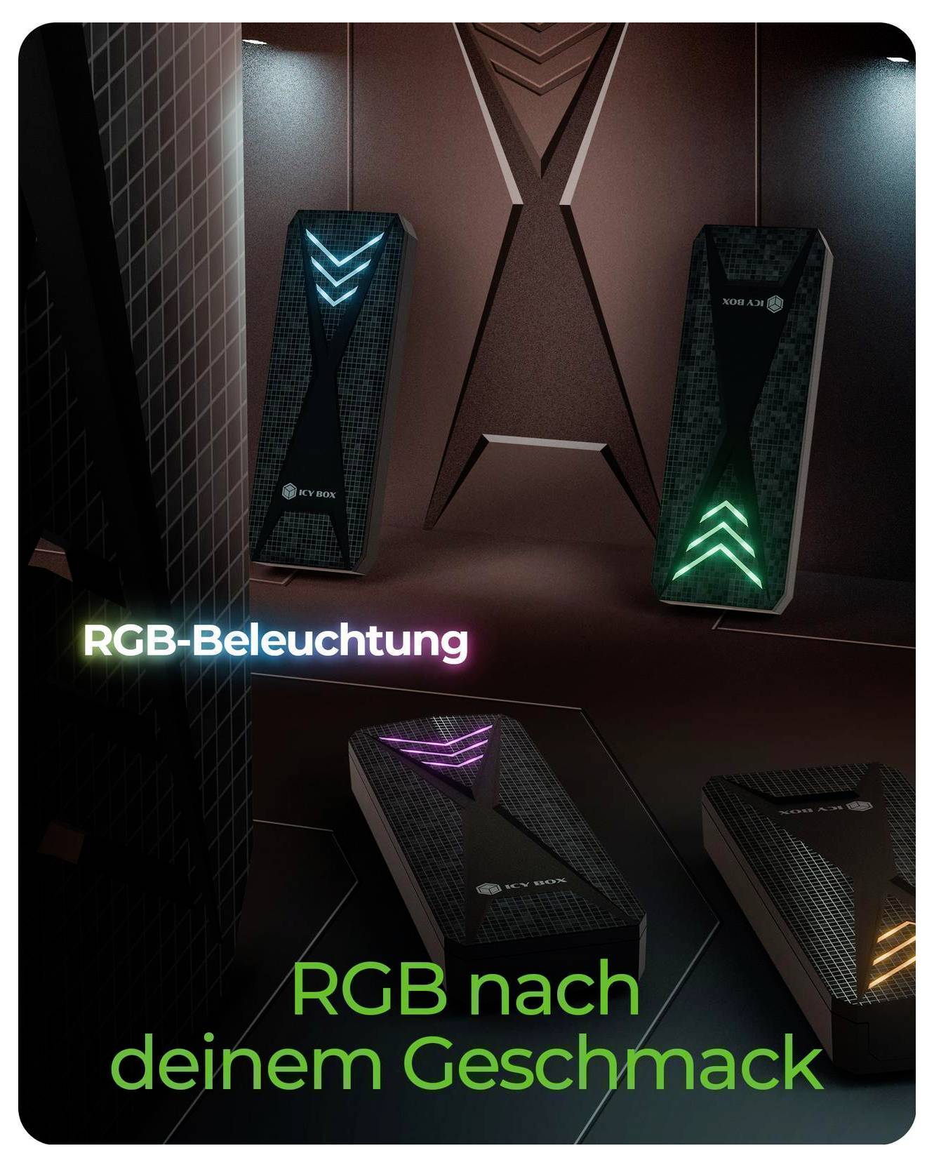 Werbebild, das vier Gaming-PC-Gehäuse mit anpassbarer RGB-Beleuchtung zeigt und den Text „RGB-Beleuchtung