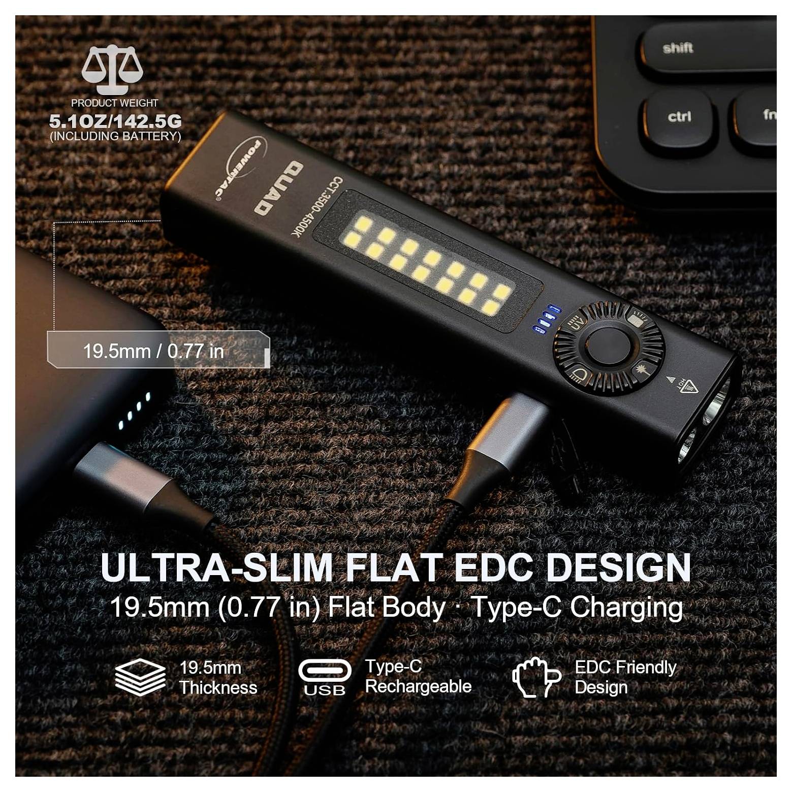 Werbebild einer schlanken schwarzen Olight-Taschenlampe mit USB-C-Ladeanschluss und 19,5 mm Dicke, neben einer Tastatur mit überlagerten Spezifikationen dargestellt.