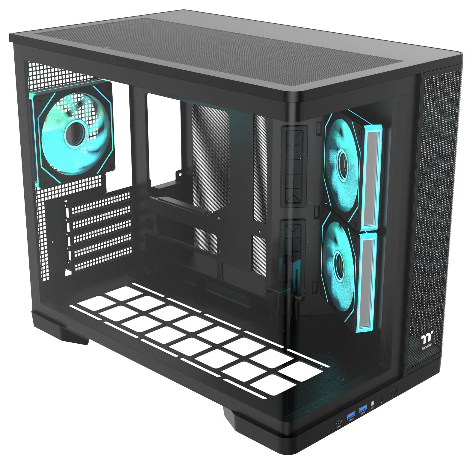 Schwarzes Desktop-PC-Gehäuse mit gehärtetem Glasseitenpanel, drei cyan-beleuchteten Lüftern, Mesh-Front- und Bodenlüftungsöffnungen.