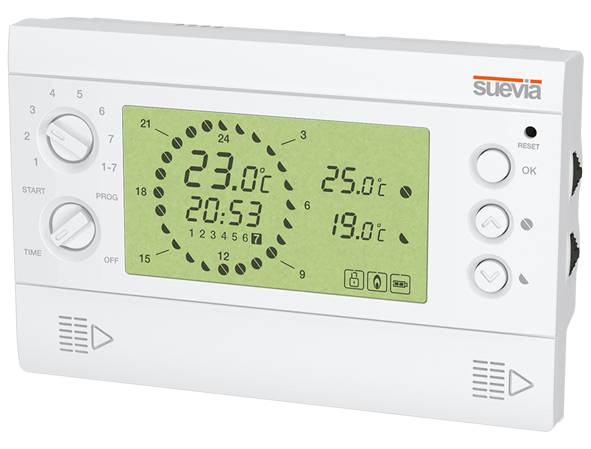 Weißer Suevia-Digitalregler mit grünem LCD-Display, das 23,0°C, 25,0°C und 19,0°C anzeigt, Drehknöpfe und Reset-/OK-Tasten.