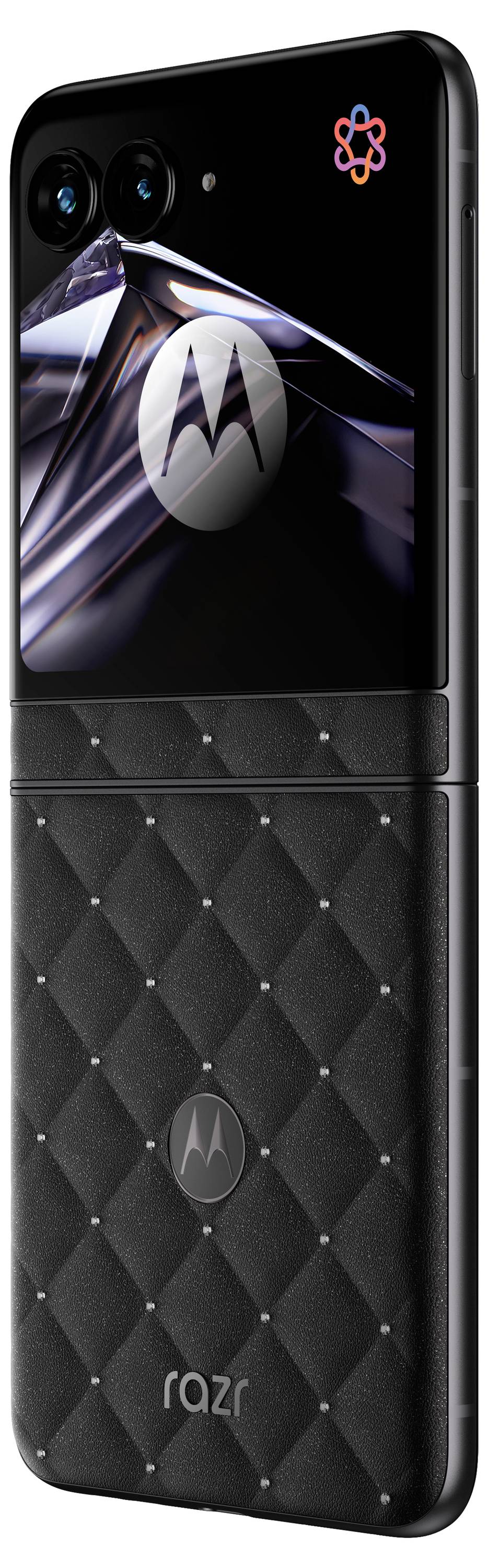 Schwarzes klappbares Motorola Razr Smartphone in geschlossenem Zustand, mit dualen Rückfahrtkameras, Motorola-Logo und strukturiertem, gestepptem Rücken.