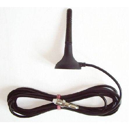 Schwarze externe Antenne mit angebrachtem Koaxialkabel, aufgerollt auf weißem Hintergrund dargestellt.