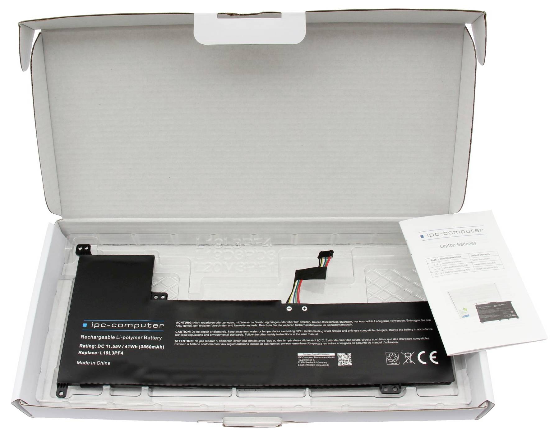 Öffne eine weiße Schachtel mit einem schwarzen Ersatz-Laptop-Akku, Kabel und Anleitungsblatt in Schutzverpackung.