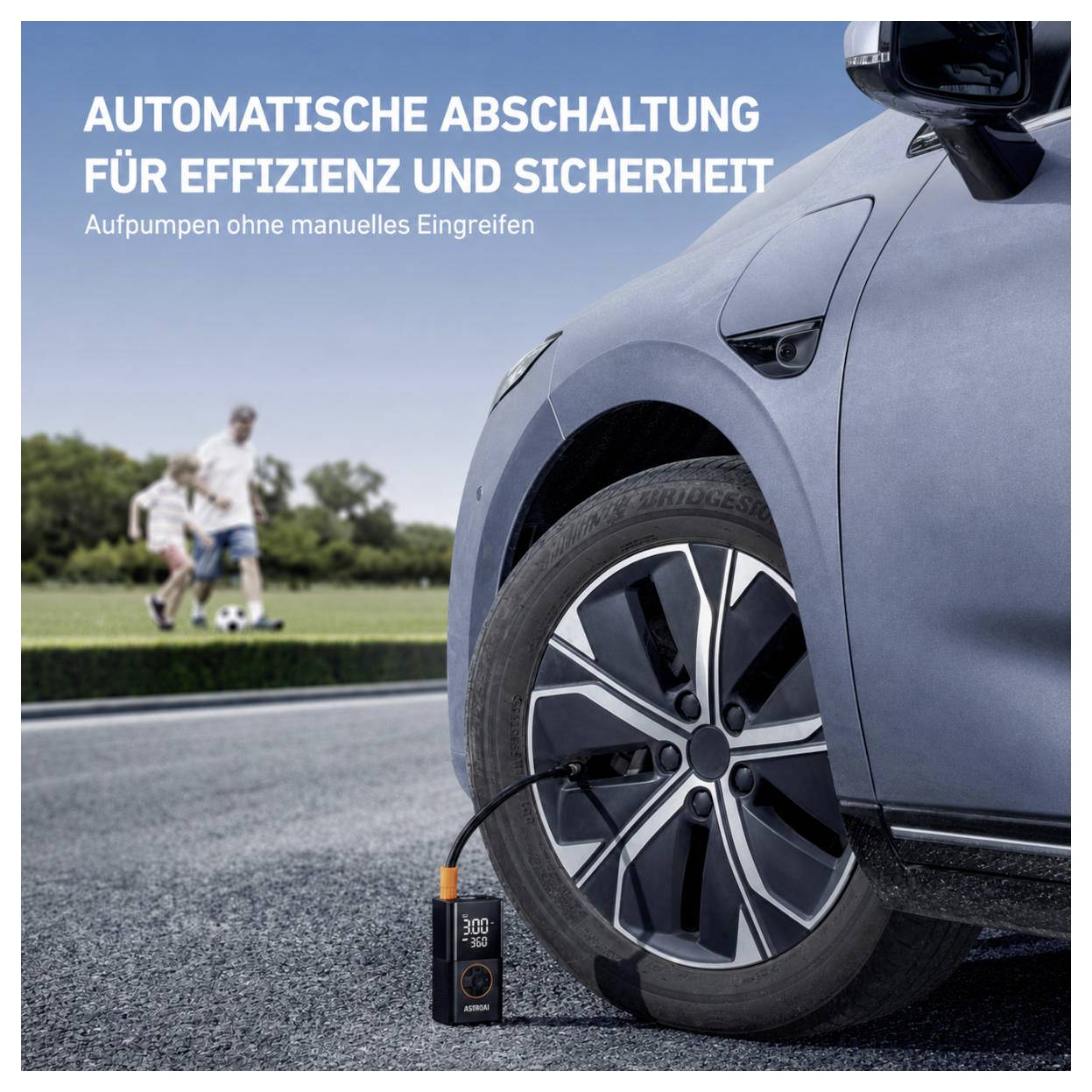 Autoreif wird von einem tragbaren Luftkompressor neben einer Straße aufgepumpt; deutscher Text lautet „AUTOMATISCHE ABSCHALTUNG FÜR EFFIZIENZ UND SICHERHEIT" und „Aufpumpen ohne manuelles Eingreifen".
