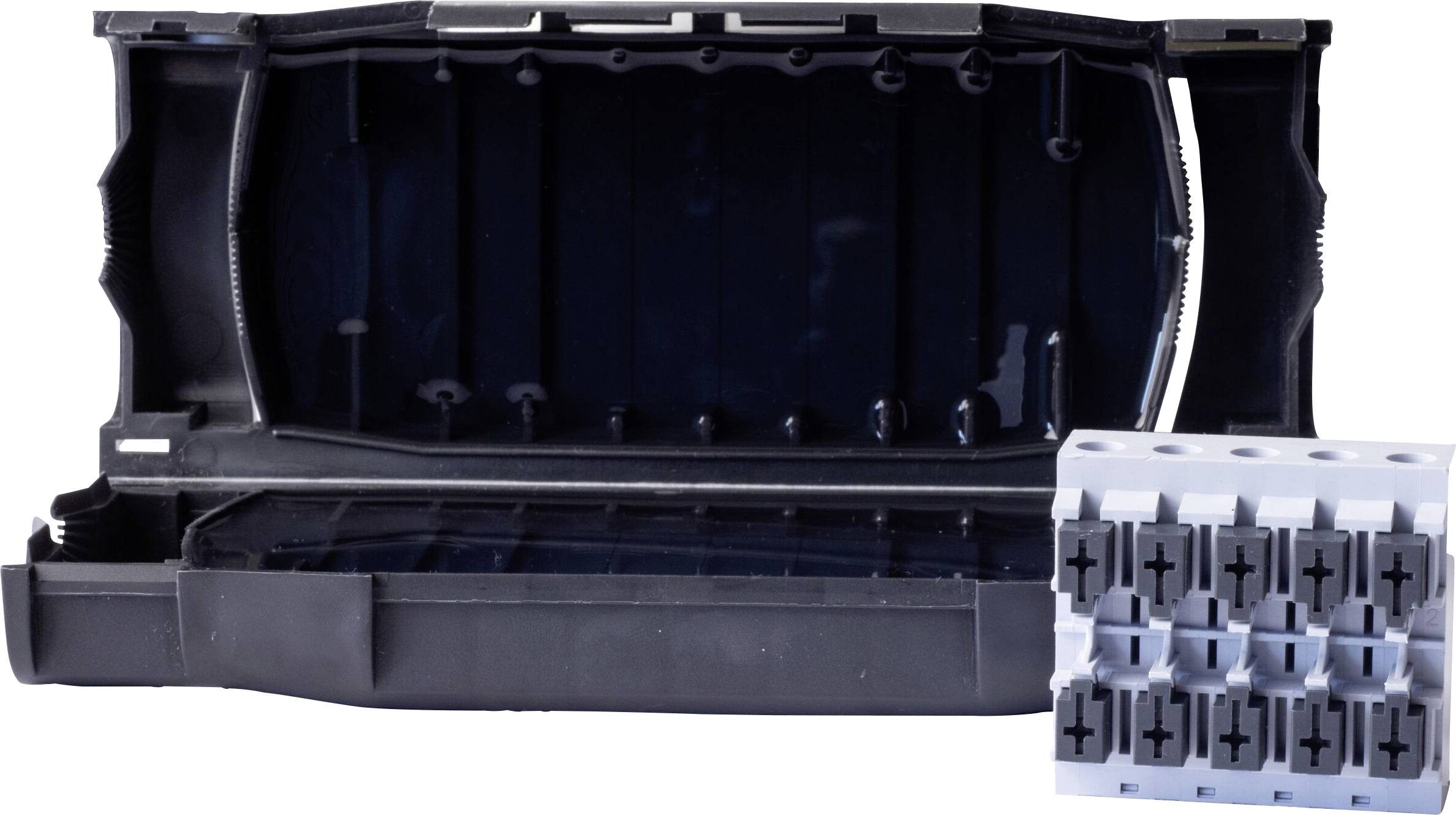 Schwarzer Kunststoff-Batterieholder/Batteriekasten mit Metallfedern, gezeigt mit einem kleinen grauen Steckerblock auf der rechten Seite.