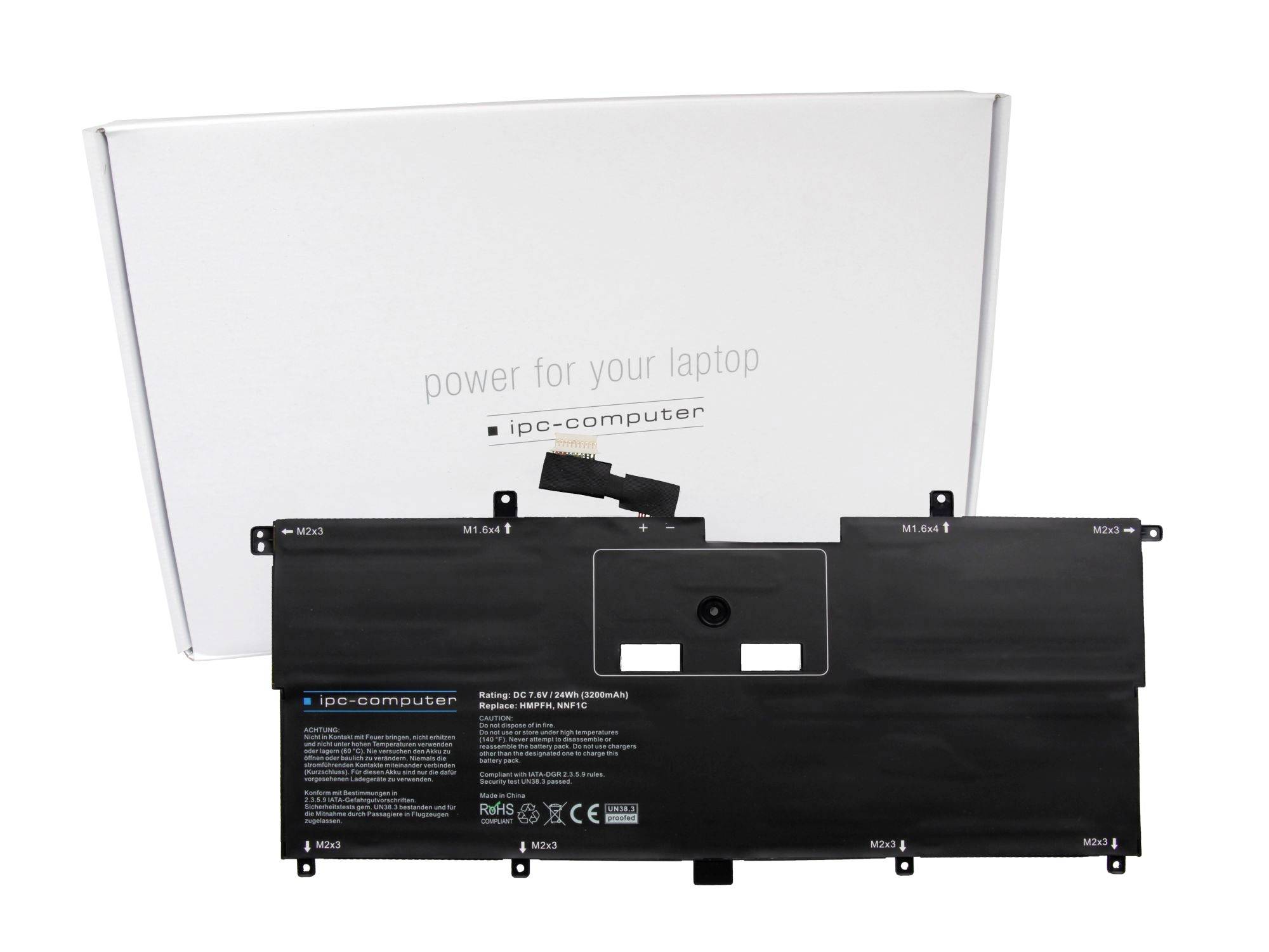 Ein schwarzer Laptop-Akku vor einer weißen Schachtel mit der Aufschrift „Strom für Ihren Laptop