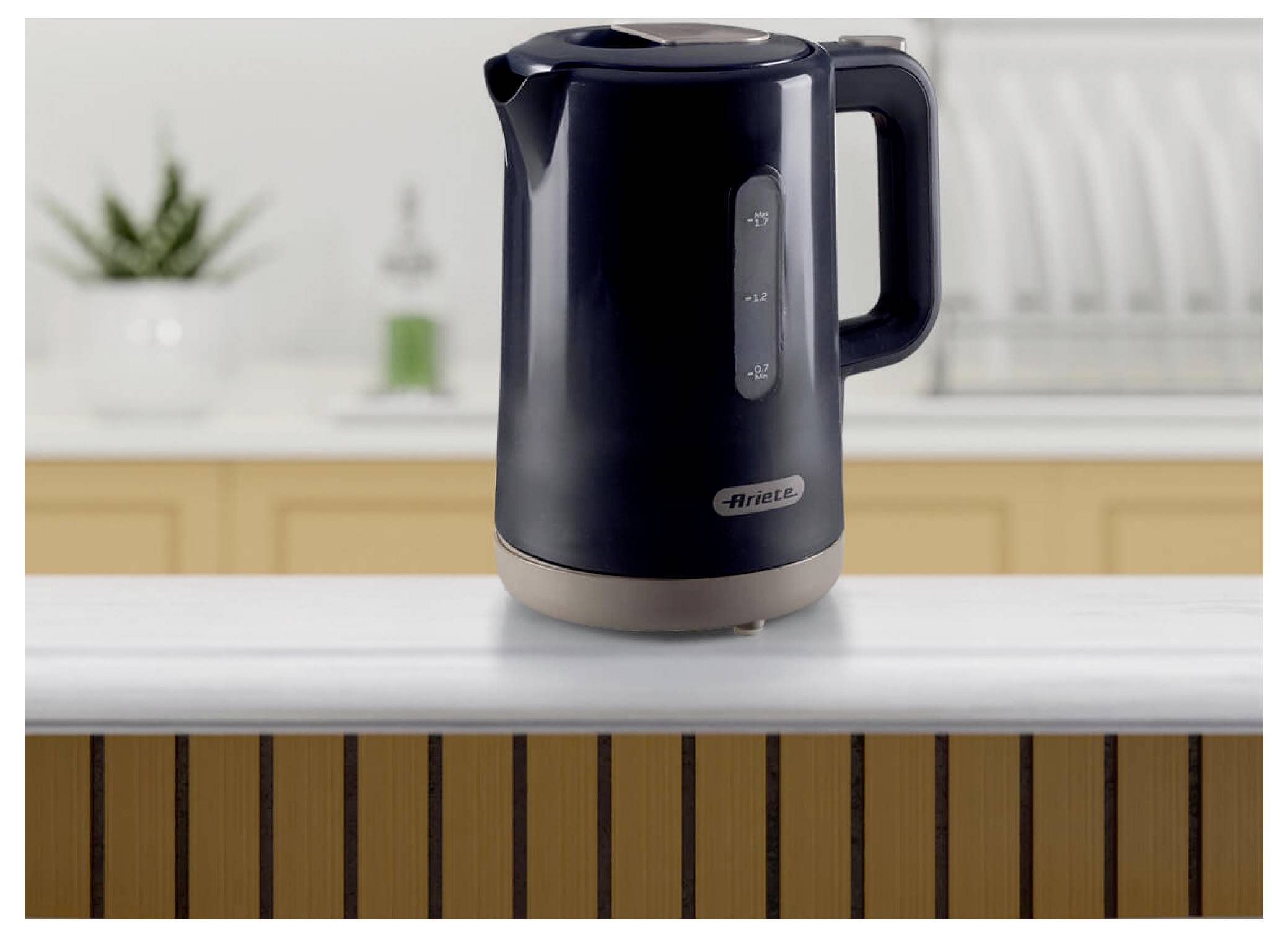 Ariete Wasserkocher Schwarz
