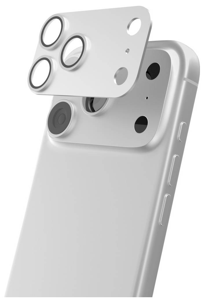 Nahaufnahme eines silbernen Smartphones mit einem erhöhten Multi-Linsen-Kameramodul auf der Rückseite, schräg vor weißem Hintergrund dargestellt.