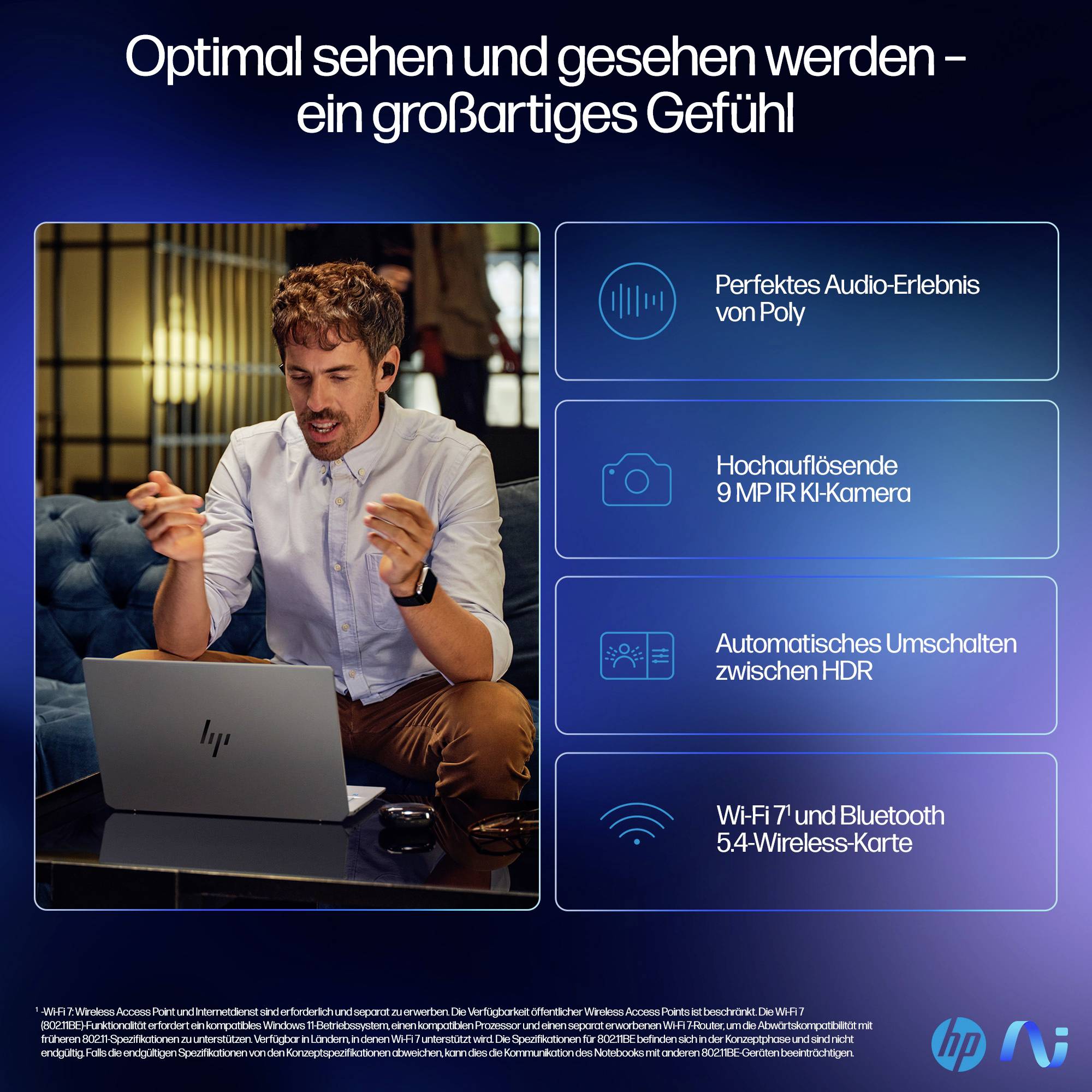 HP Laptop-Anzeige mit einem Mann, der zu Hause einen Laptop benutzt, zusammen mit Symbolen, die „Perfektes Audioerlebnis von Poly" hervorheben, 9-MP-IR-KI-Kamera, HDR-Umschaltung und Wi‑Fi 7/Bluetooth 5.4.