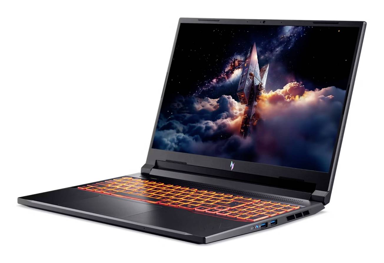 Offener Gaming-Laptop mit beleuchtetem Keyboard und einem Raketenstart-Hintergrundbild auf dem Bildschirm.