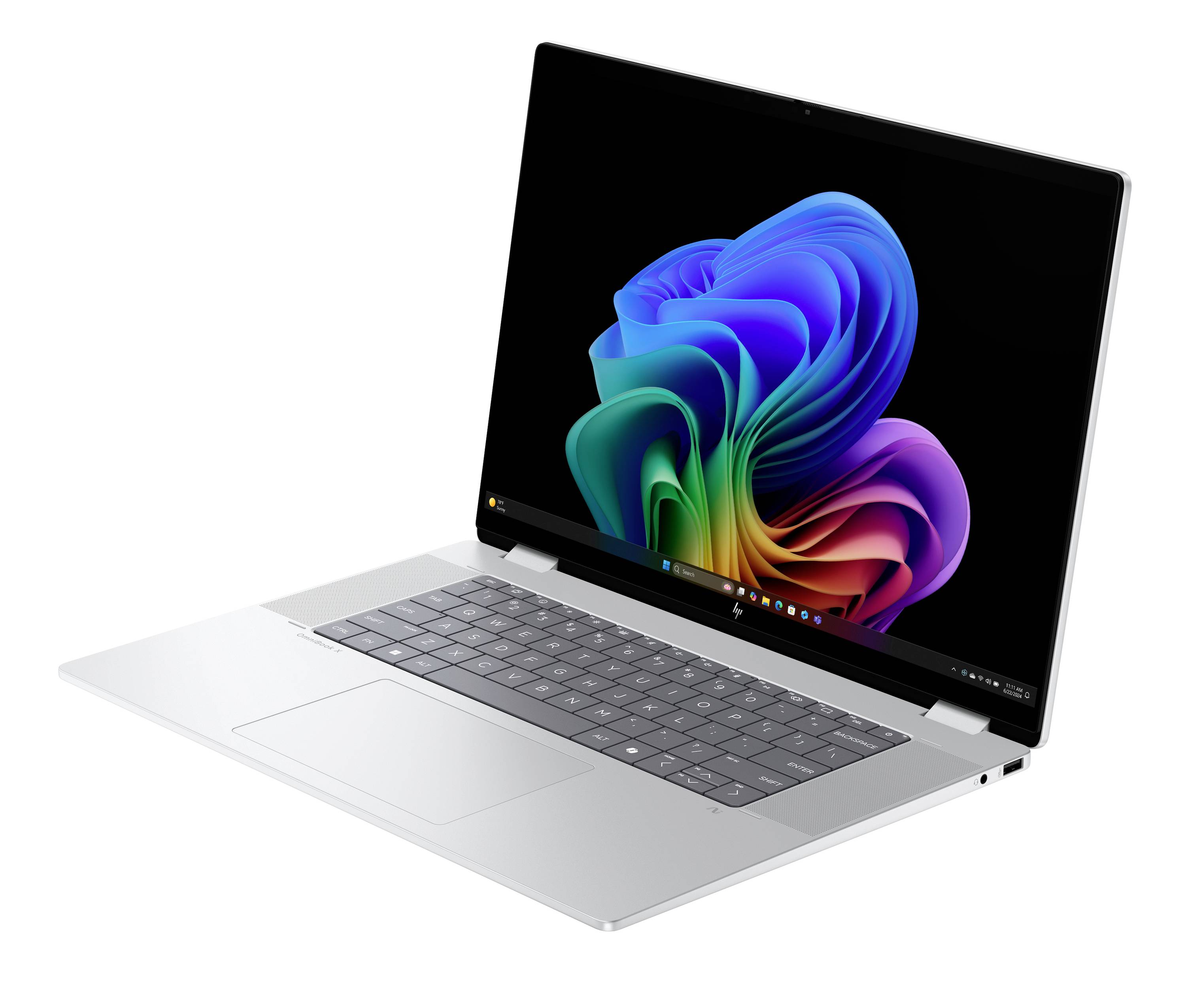 Silberner HP-Laptop in einem Winkel offen, zeigt ein farbenfrohe abstrakte Windows-ähnliche Hintergrund auf dem Bildschirm.