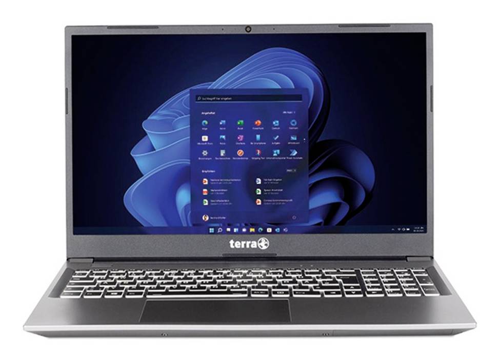 Silberner Terra-Laptop mit geöffnetem Windows 11-Startmenü auf dem Bildschirm, Frontansicht auf weißem Hintergrund.