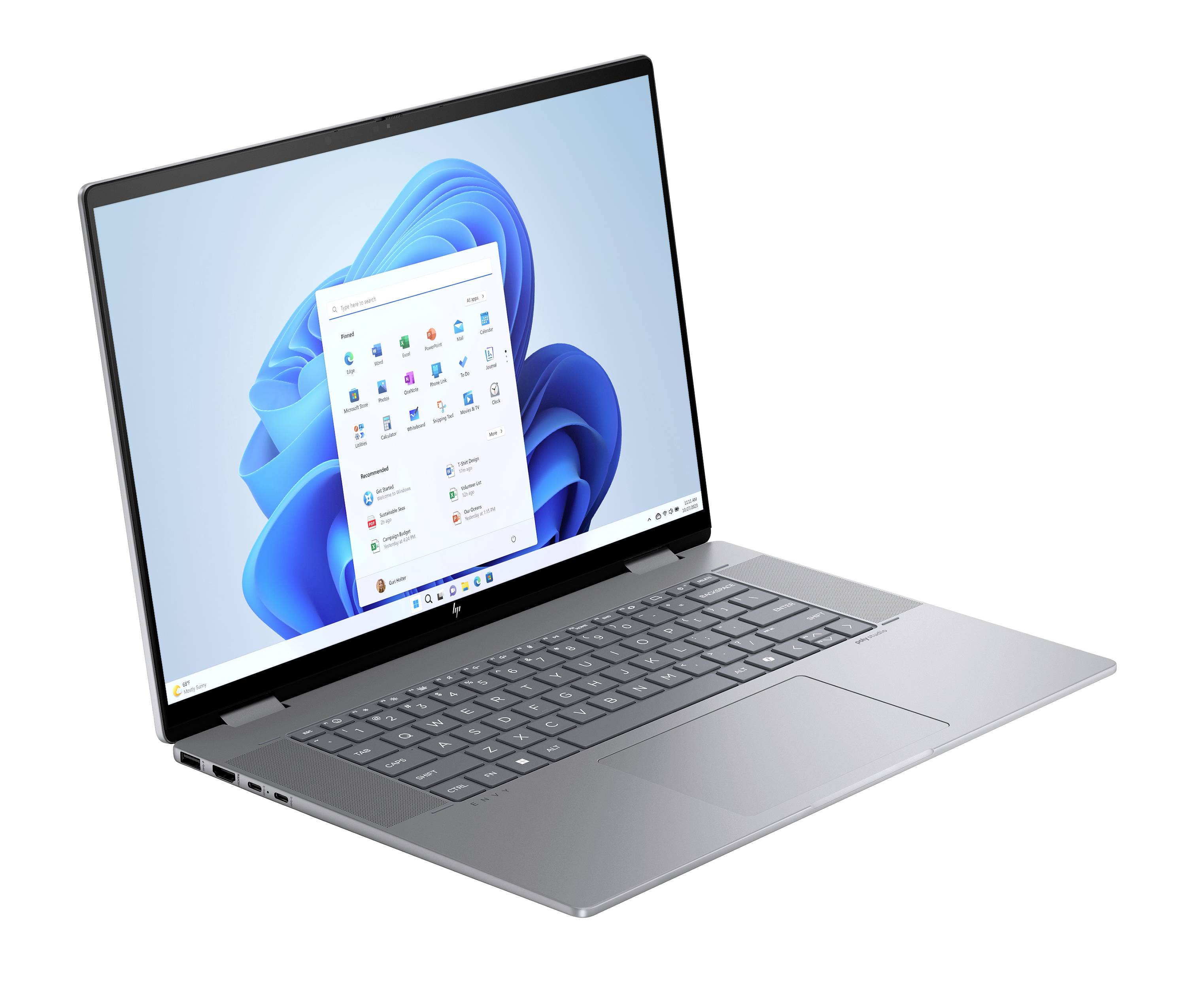 Silberner Laptop in einem Winkel geöffnet, zeigt den Windows 11-Desktop und das Startmenü auf weißem Hintergrund.