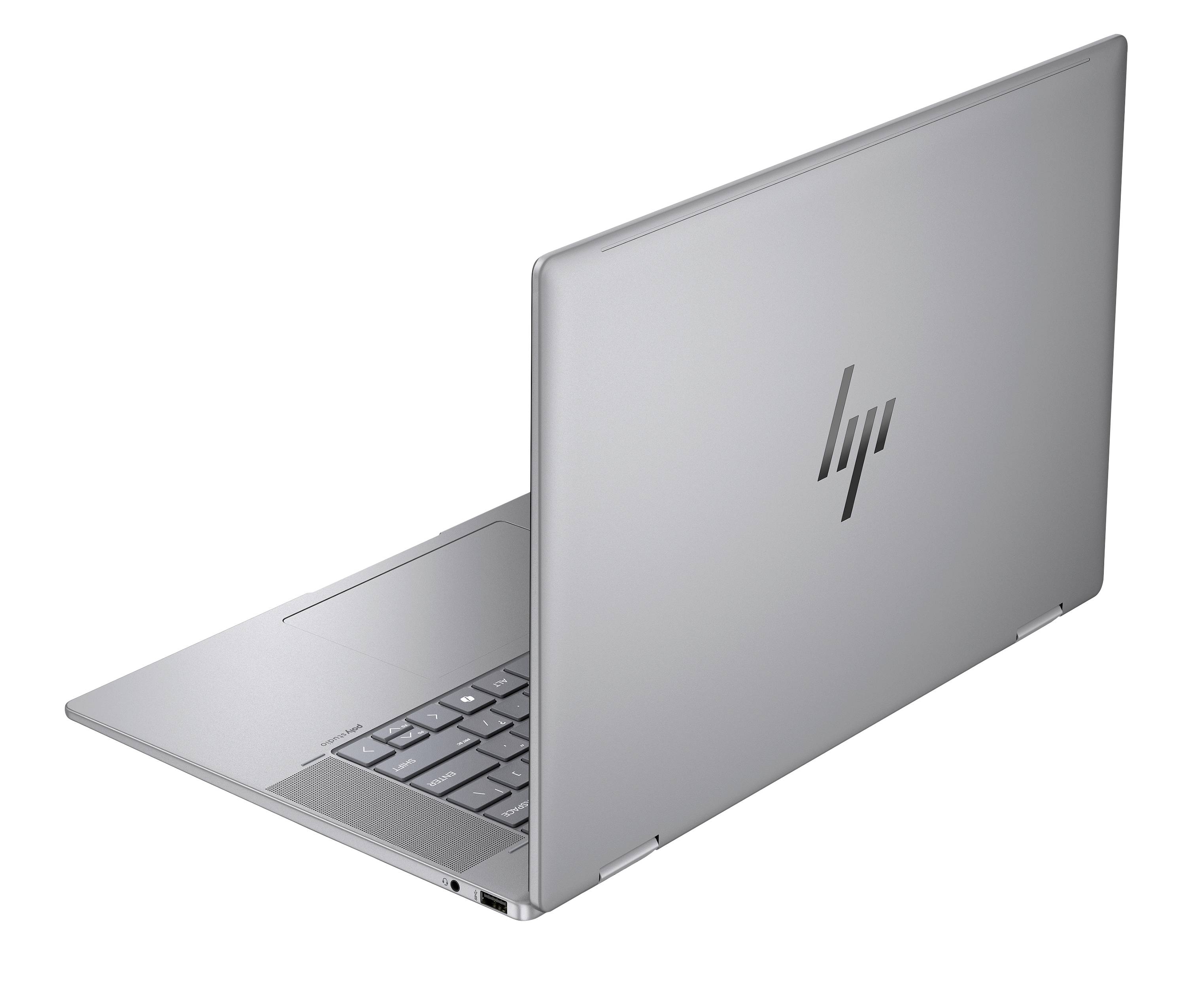 Silberner HP-Laptop, teilweise von hinten geöffnet gezeigt, mit sichtbarer Tastatur und HP-Logo auf weißem Hintergrund.