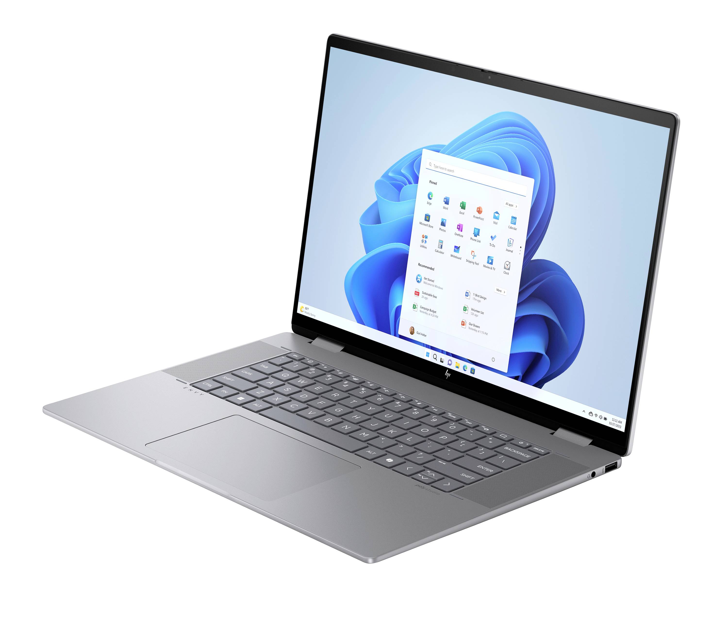 Silberner Laptop, der den Windows 11-Desktop und das Startmenü auf weißem Hintergrund anzeigt.