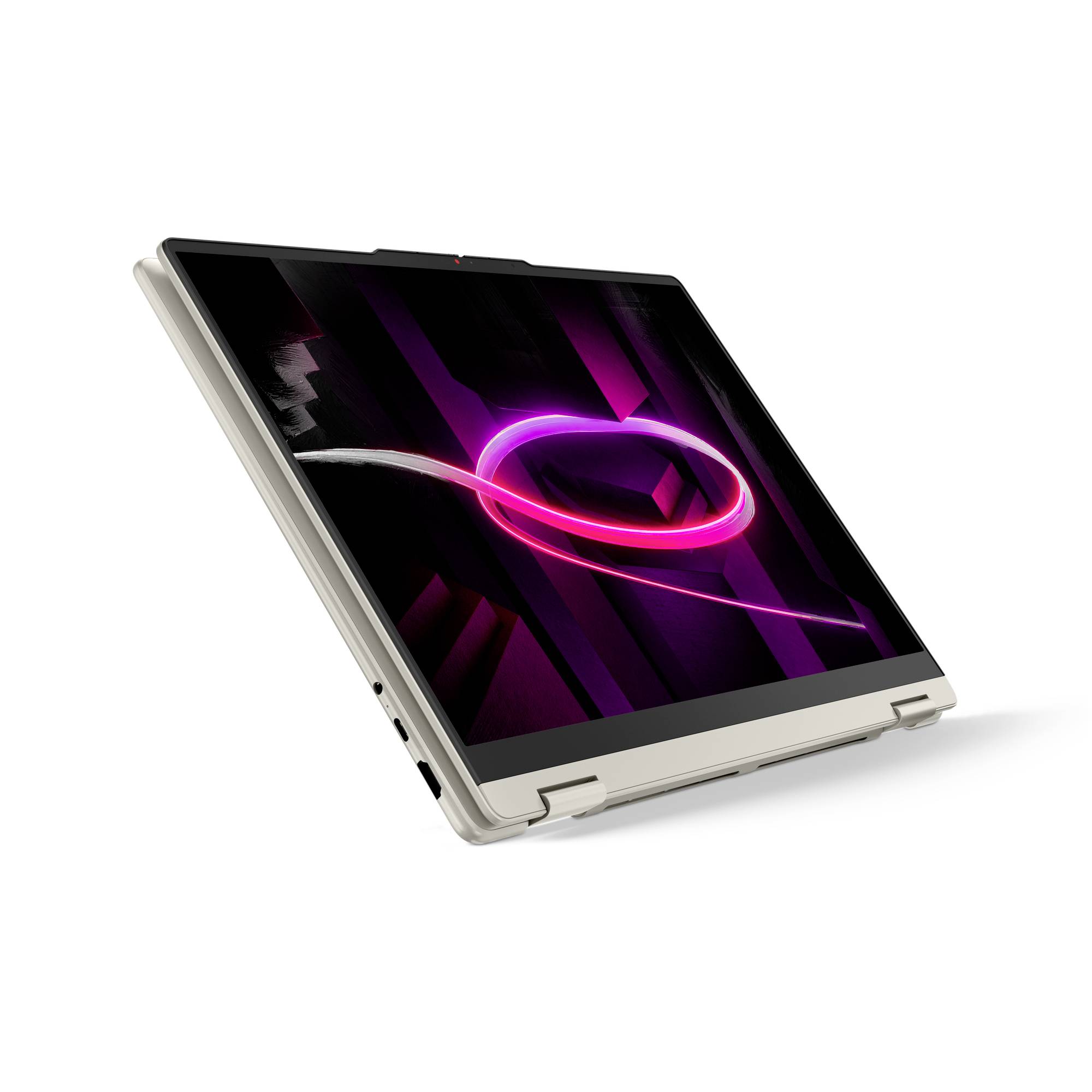 Silberner Laptop oder 2-in-1-Gerät in Schrägansicht mit lebendigem violettem abstraktem Hintergrundbild auf dem Bildschirm, dargestellt vor weißem Hintergrund.