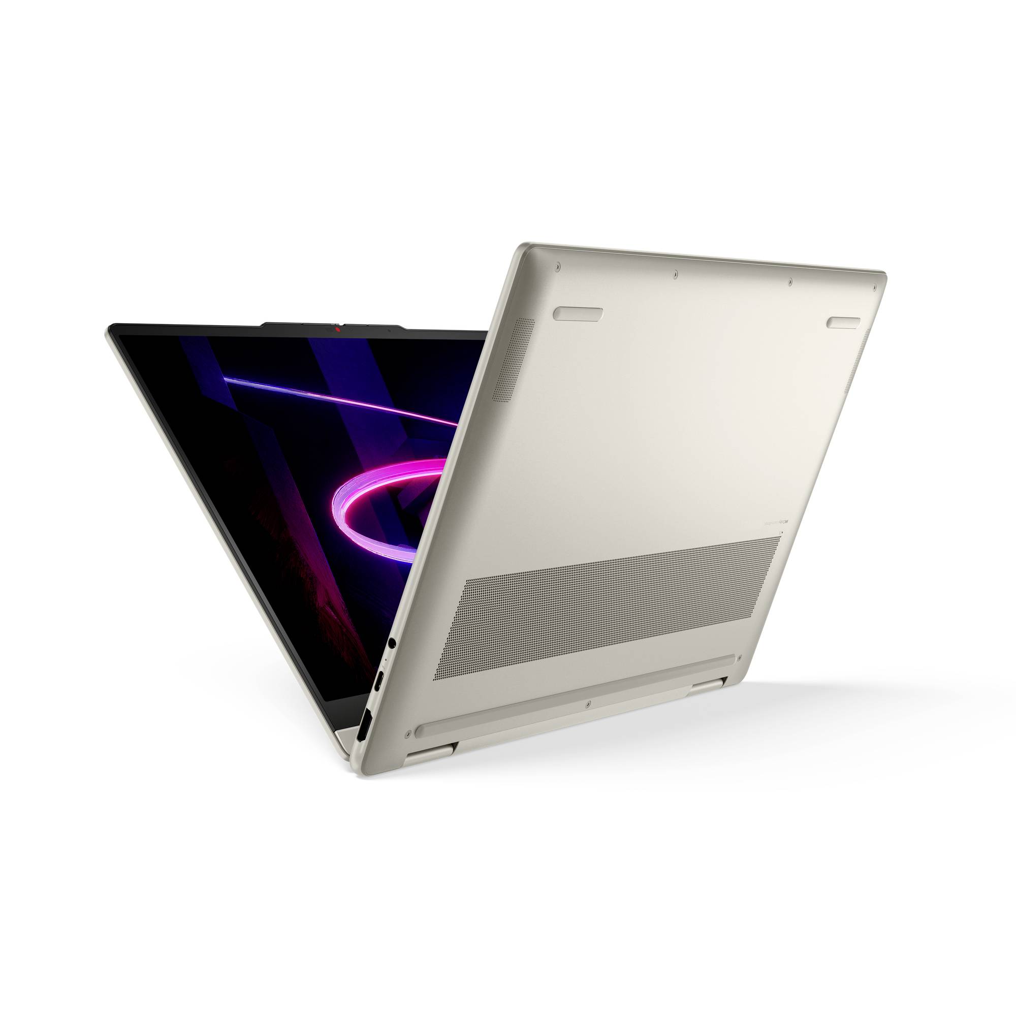 Silberner 2-in-1-Laptop teilweise geöffnet, zeigt den Bildschirm hinter der Tastaturabdeckung auf weißem Hintergrund.
