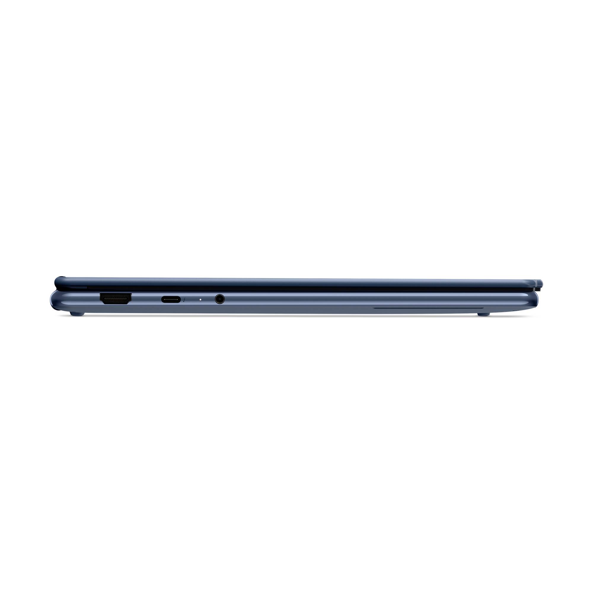 Seitenansicht eines geschlossenen blauen Laptops mit sichtbaren Anschlüssen an der Kante auf weißem Hintergrund.