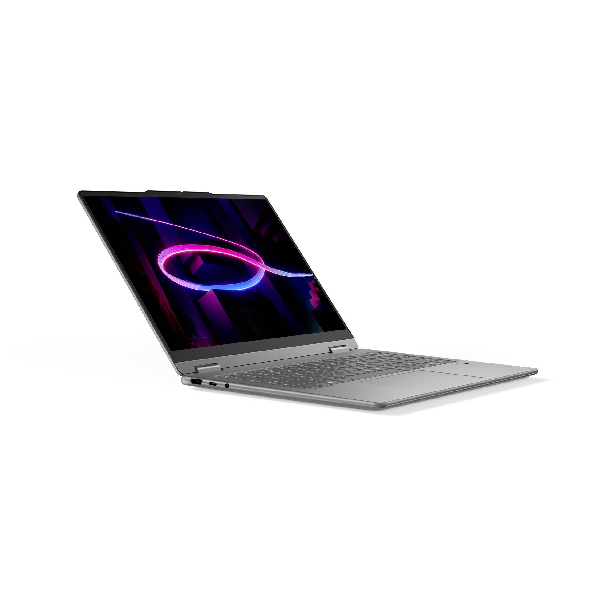 Silberner Laptop, der in einem Winkel geöffnet auf weißem Hintergrund angezeigt wird, mit abstraktem Neon-Hintergrundbild auf dem Bildschirm.