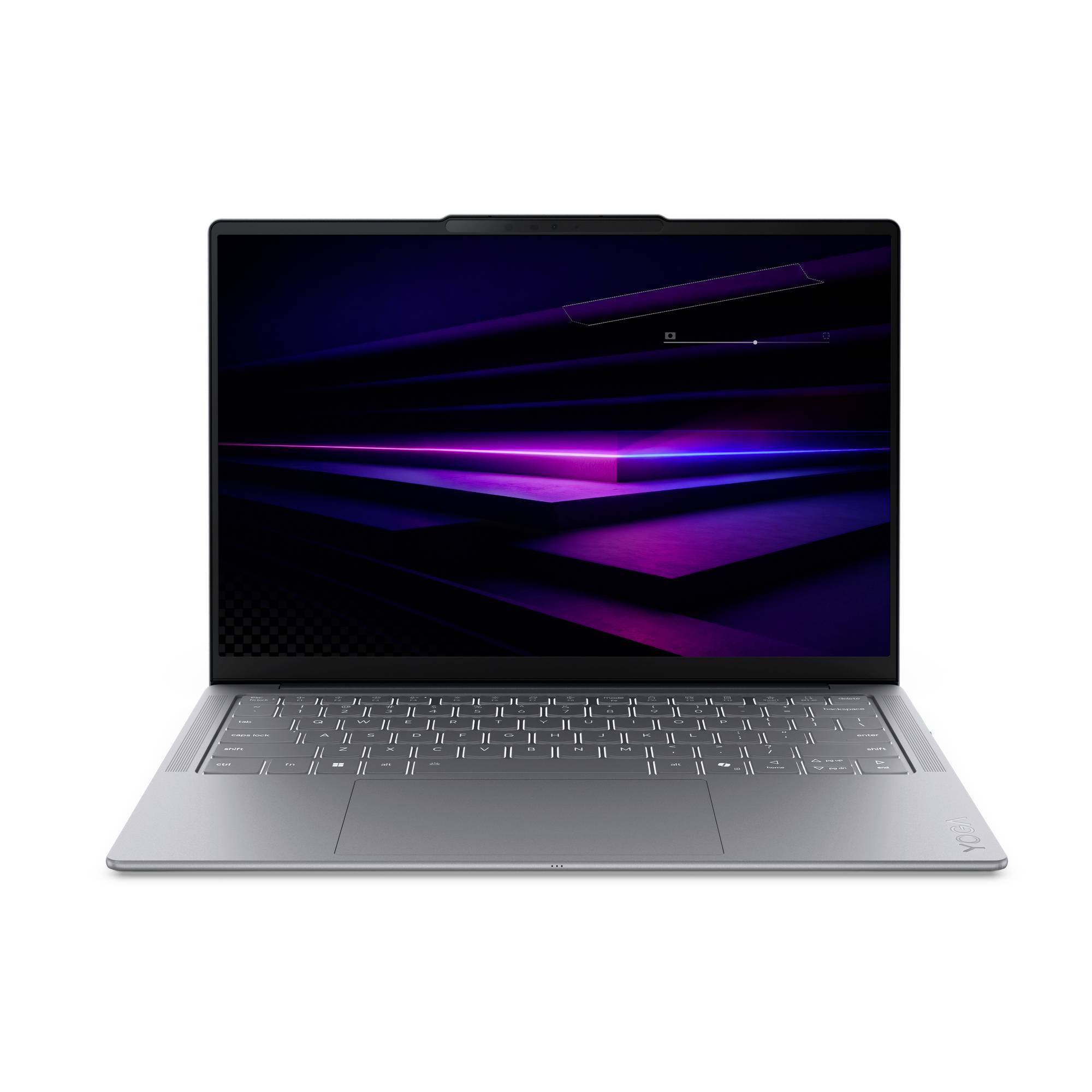 Silberner Laptop-Computer, offen auf weißem Hintergrund, zeigt einen dunkelvioletten abstrakten Bildschirm.