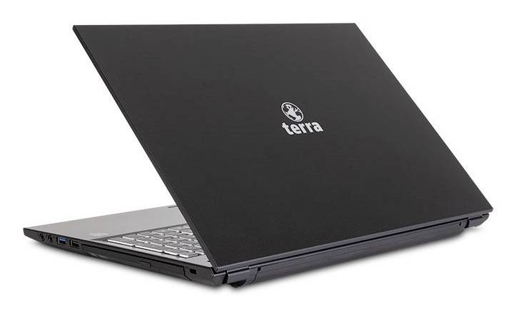 Geschlossenes schwarzes Terra-Laptop in Seitenansicht auf weißem Hintergrund.