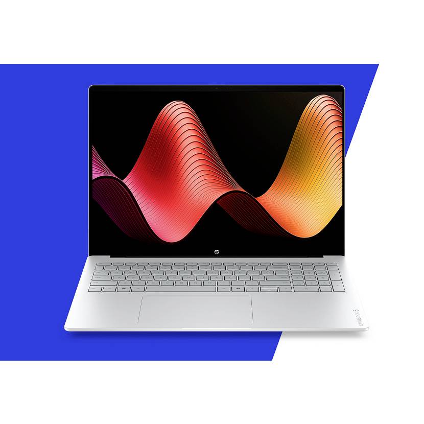 Silberner Laptop auf blauem geometrischem Hintergrund, auf dessen Bildschirm eine farbenfrohe Wellengrafik angezeigt wird.